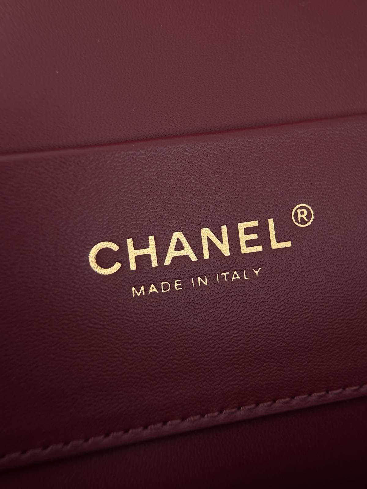 シャネル CHANEL マトラッセ フラップバッグ ブラック ゴールド金具 レザー編み込みチェーン 2WAY ハンドバッ - 画像 2