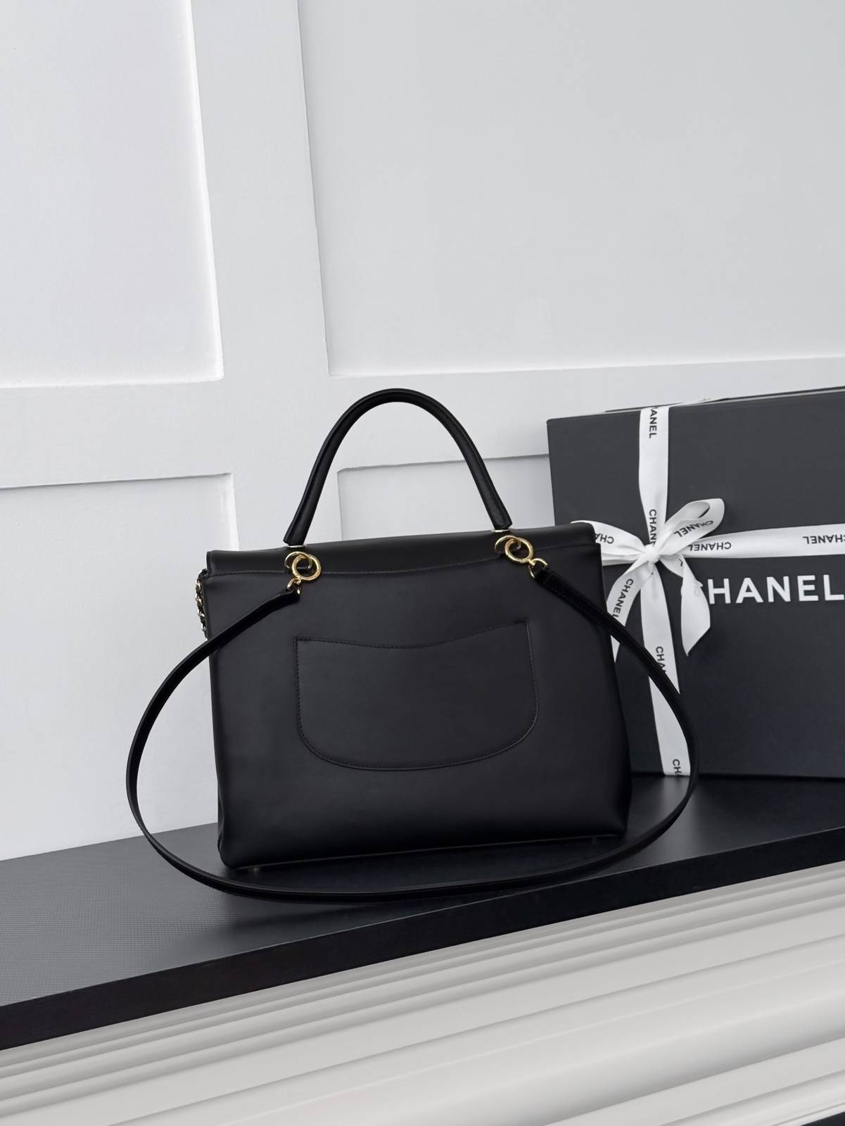 シャネル CHANEL マトラッセ フラップバッグ ブラック ゴールド金具 レザー編み込みチェーン 2WAY ハンドバッ - 画像 10