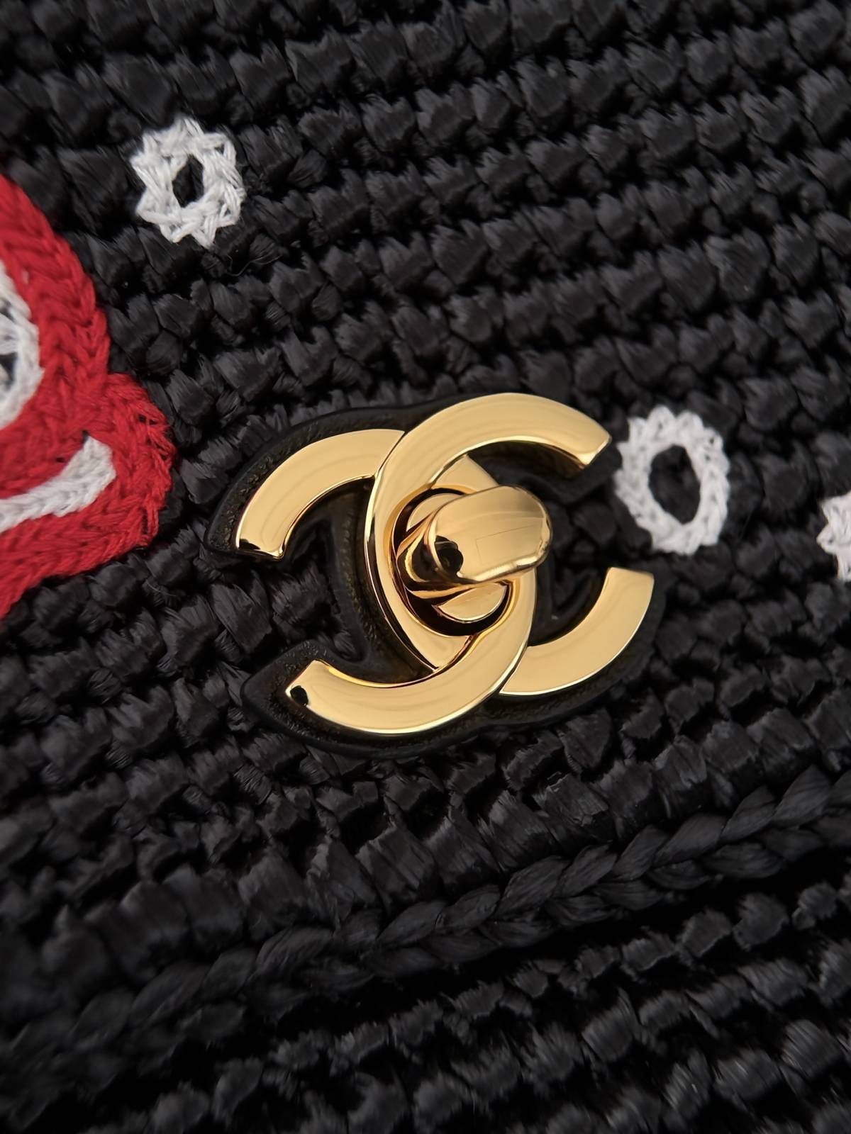 シャネル CHANEL AS6089 フラップバッグ ブラック マトラッセ ゴールド金具 レザー編み込みチェーン ターン - 画像 5