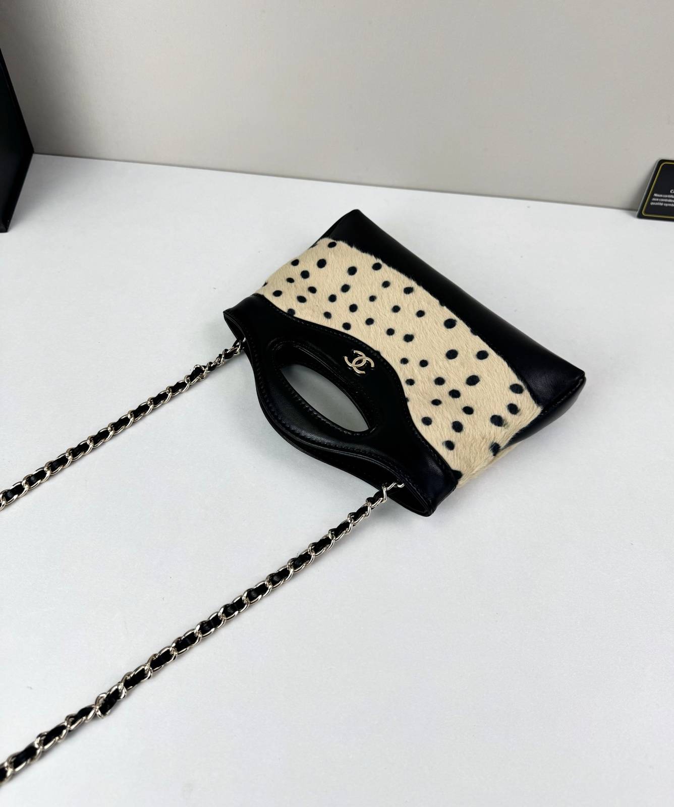 シャネル 3656 ポルカドット マトラッセ チェーンショルダーバッグ ブラック ホワイト マルチカラー ゴールド金具 - 画像 3