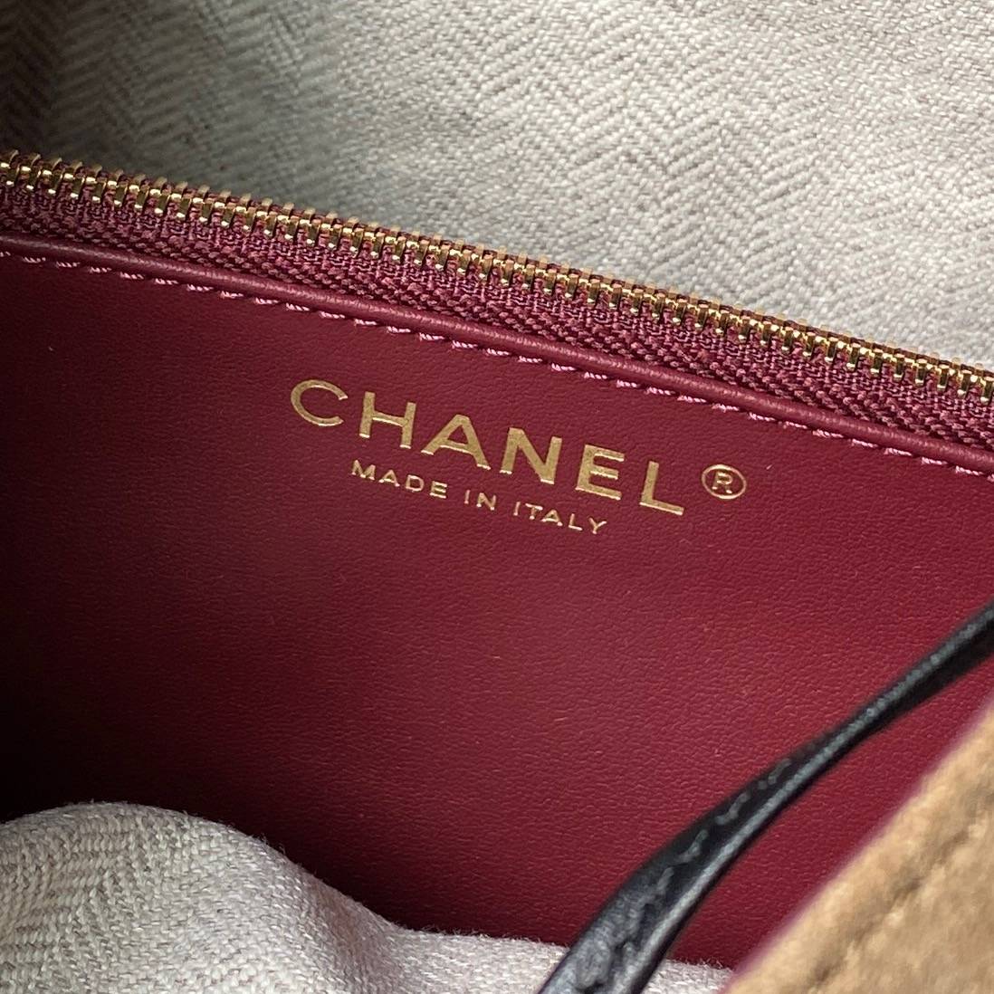 シャネル CHANEL マトラッセ チェーンショルダーバッグ キャビアスキン ブラック ゴールド金具 レディース - 画像 2