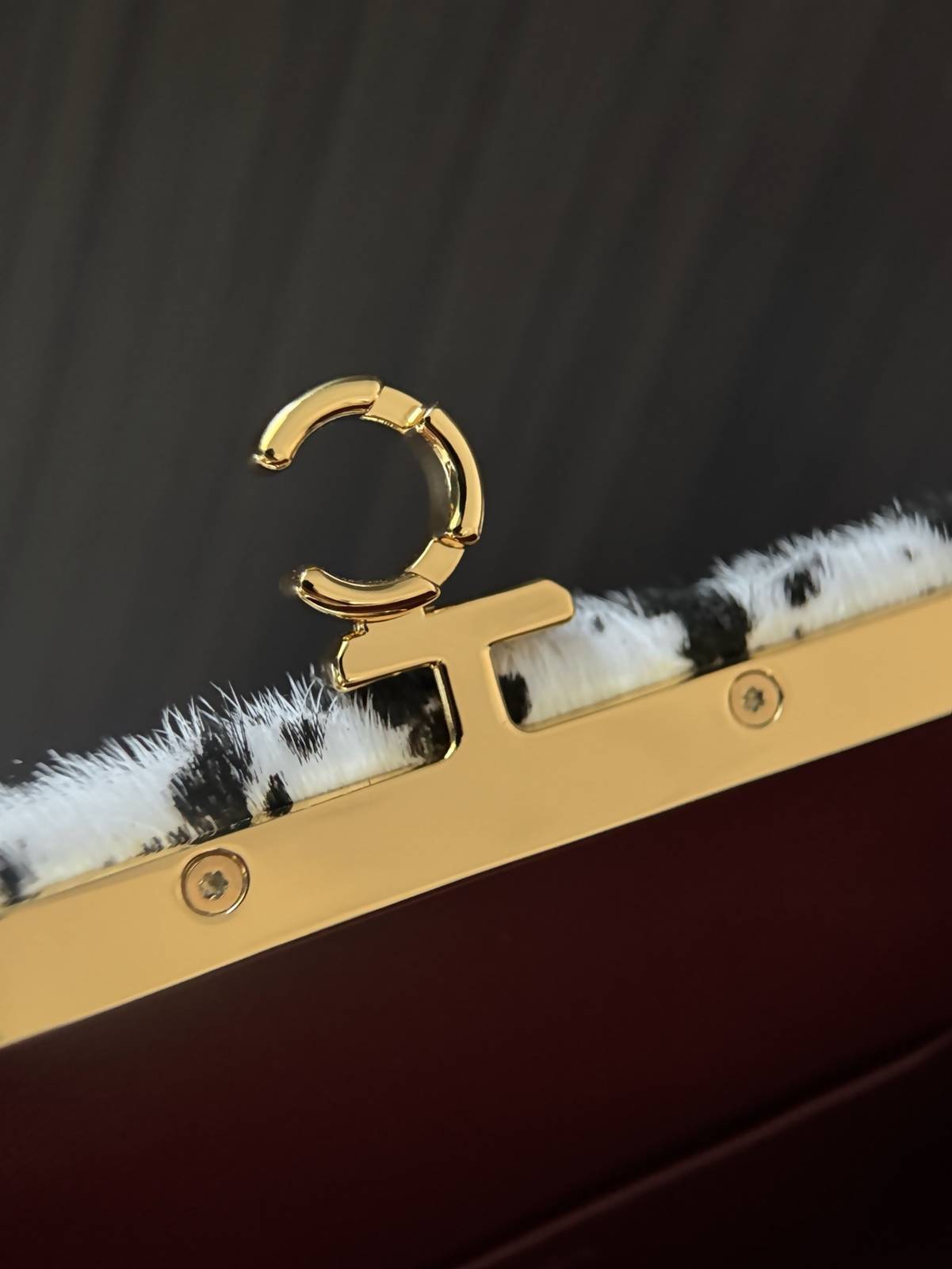 シャネル CHANEL 5460 マトラッセ ファー ボウル型 バニティバッグ ゴールド金具 バイカラー レディース - 画像 3