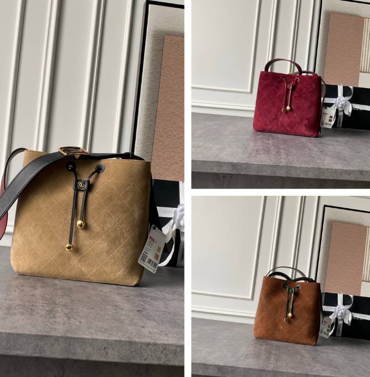 シャネル CHANEL AS6584 マトラッセ チェーンショルダーバッグ キャビアスキン ゴールド金具 レザー編み込み