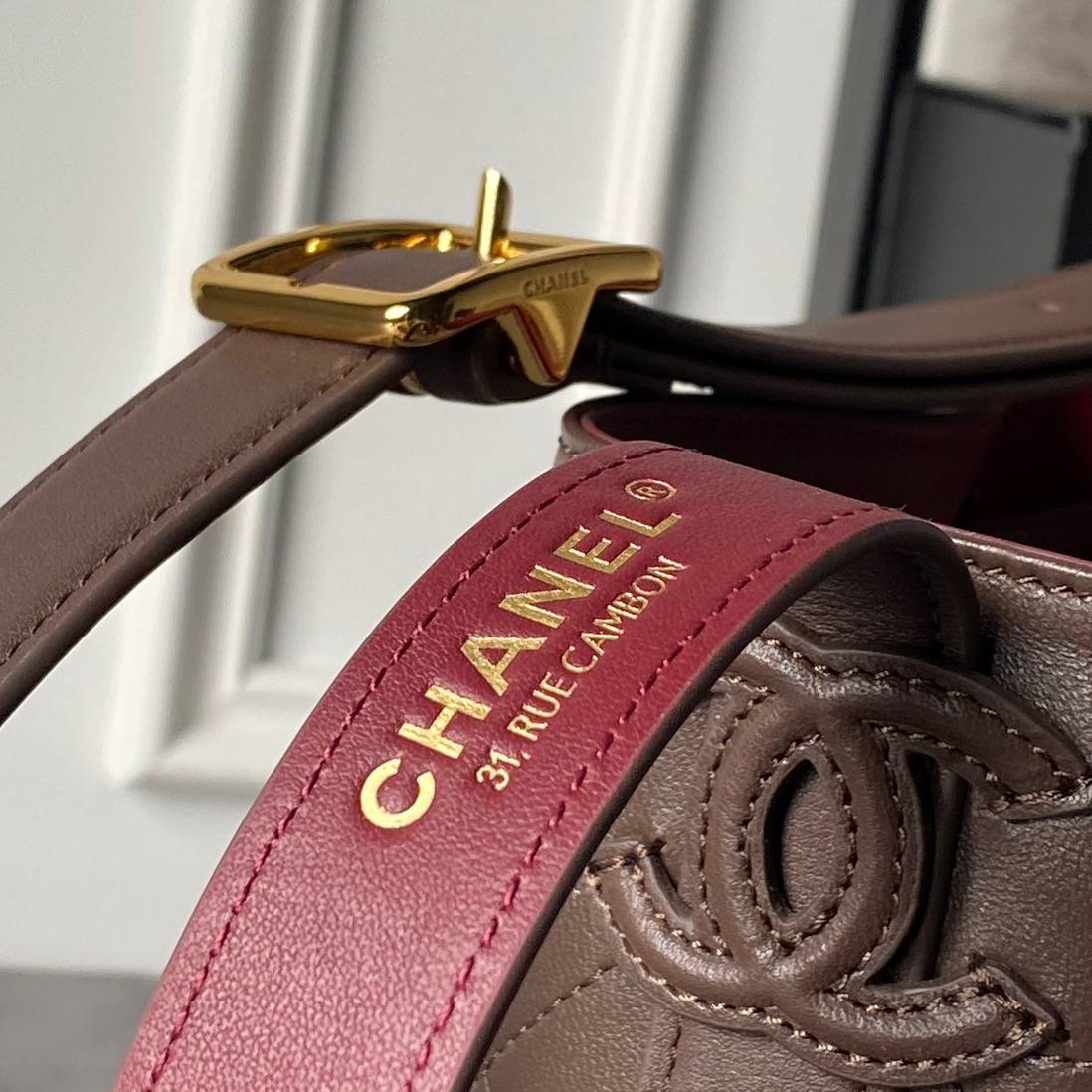 シャネル CHANEL マトラッセ チェーンショルダーバッグ ブラック ブラウン ホワイト ゴールド金具 レディース - 画像 5