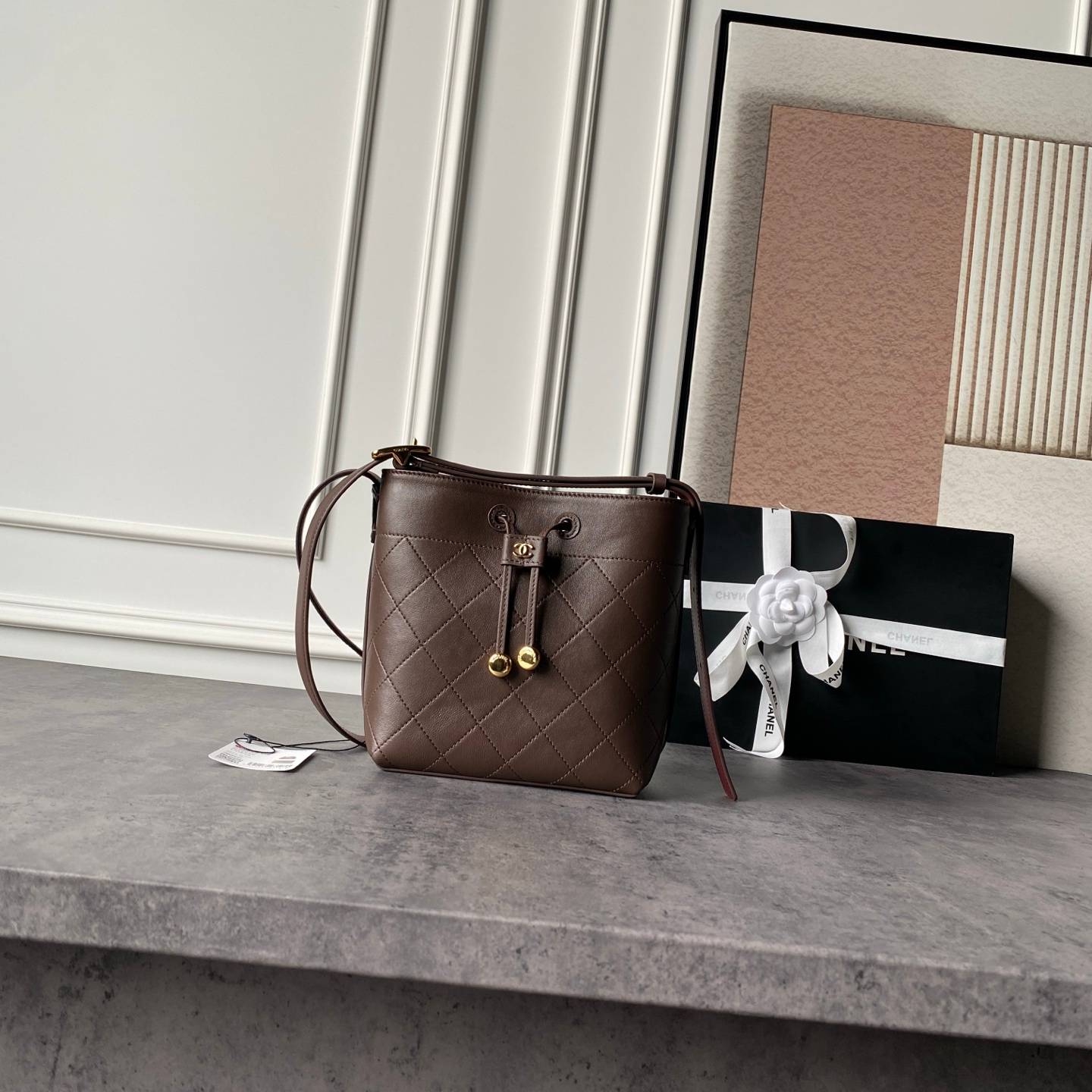 シャネル CHANEL マトラッセ チェーンショルダーバッグ ブラック ブラウン ホワイト ゴールド金具 レディース - 画像 9