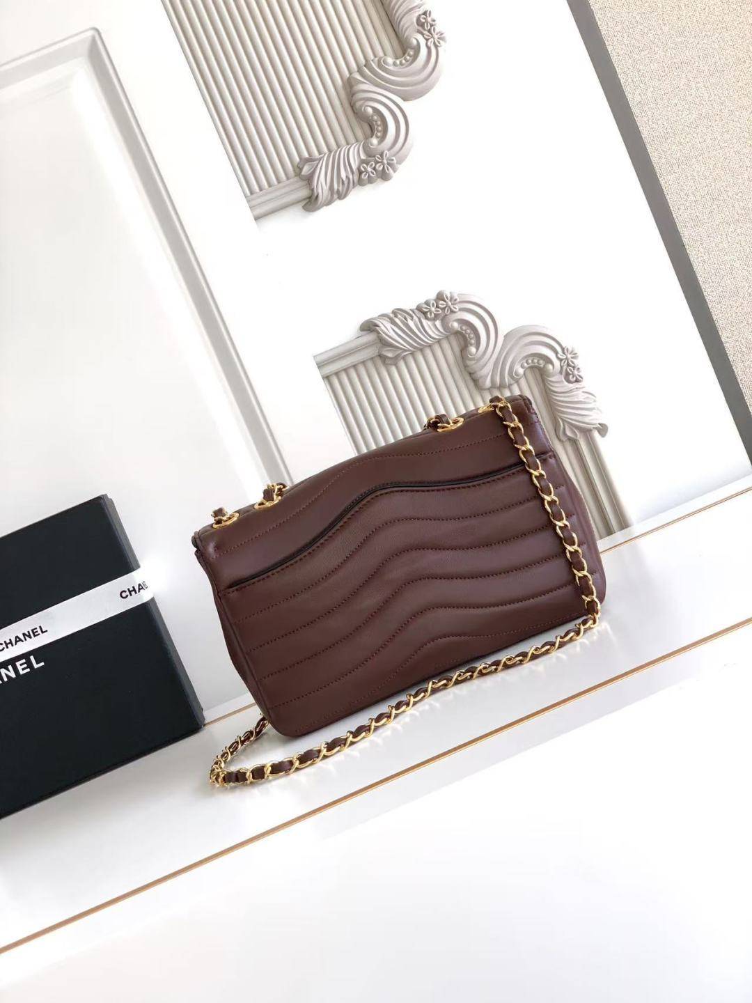 シャネル CHANEL マトラッセ チェーンショルダーバッグ キャビアスキン ゴールド金具 レディース ブラック - 画像 19