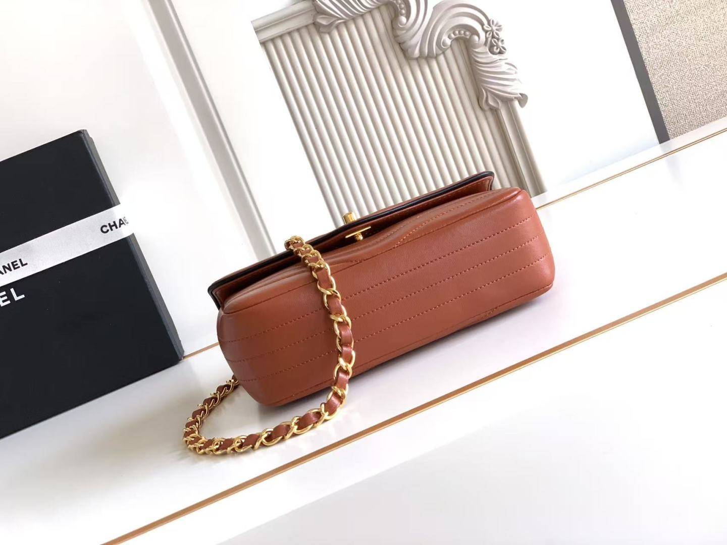シャネル CHANEL マトラッセ チェーンショルダーバッグ キャビアスキン ゴールド金具 レディース ブラック ベージ - 画像 7