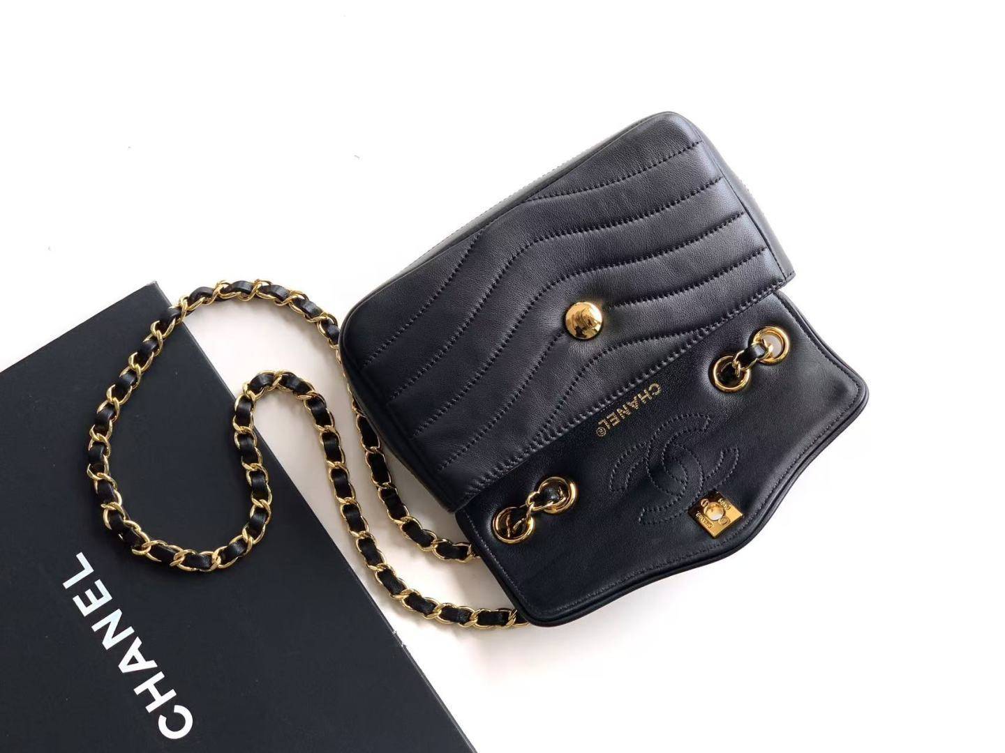 シャネル CHANEL マトラッセ キャビアスキン チェーンショルダーバッグ ブラック ゴールド金具 レディース - 画像 6