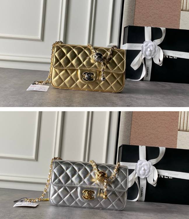 シャネル CHANEL マトラッセ ミニフラップバッグ キャビアスキン ゴールド金具 ポシェット ファスナー開閉 レザー