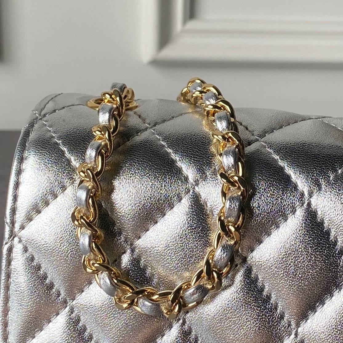 シャネル CHANEL マトラッセ ミニフラップバッグ キャビアスキン ゴールド金具 ポシェット ファスナー開閉 レザー - 画像 6