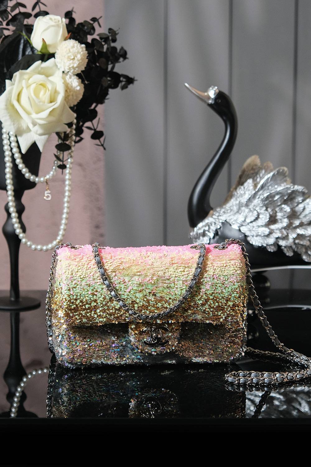 シャネル CHANEL マトラッセ チェーンショルダーバッグ キャビアスキン ゴールド金具 ワンポイント レディース