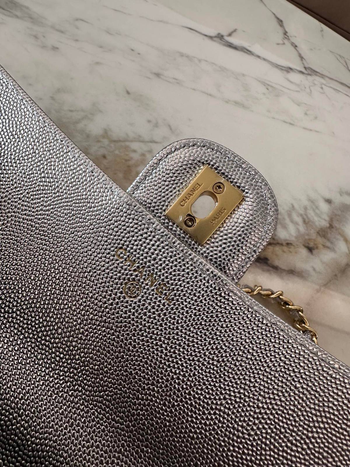 シャネル CHANEL マトラッセ チェーンショルダーバッグ キャビアスキン ゴールド金具 レディース ブラック ベージ - 画像 12