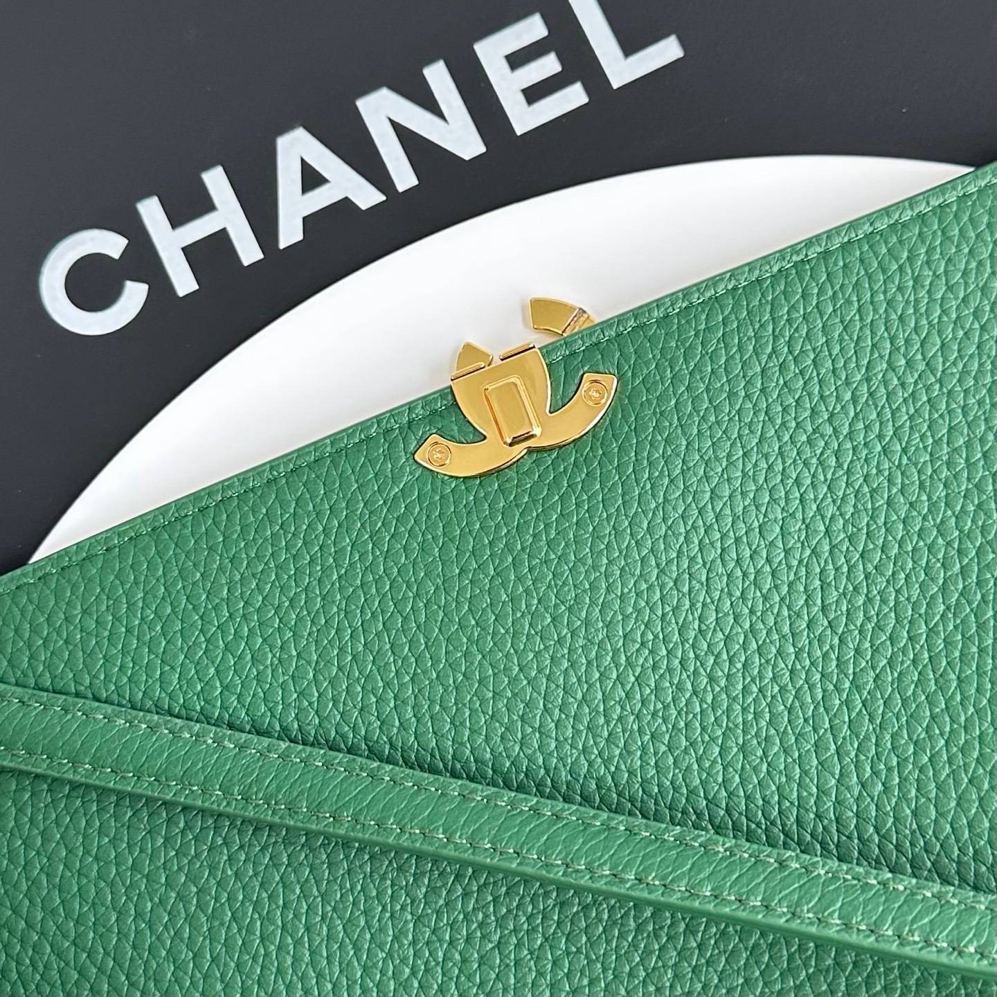 シャネル 3220 マトラッセ リッチレザー フラップバッグ ゴールド金具 ターンロック ショルダーバッグ レディース - 画像 14