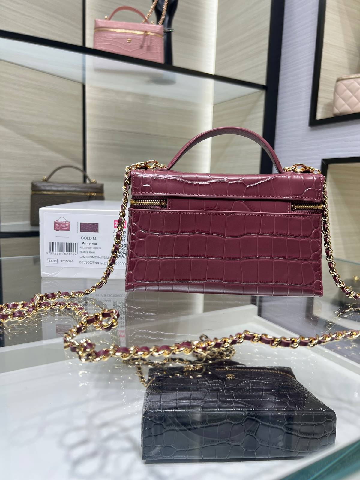 シャネル AP5195Y キャビアスキン バニティバッグ チェーンショルダー ゴールド金具 ブラック レディース - 画像 9