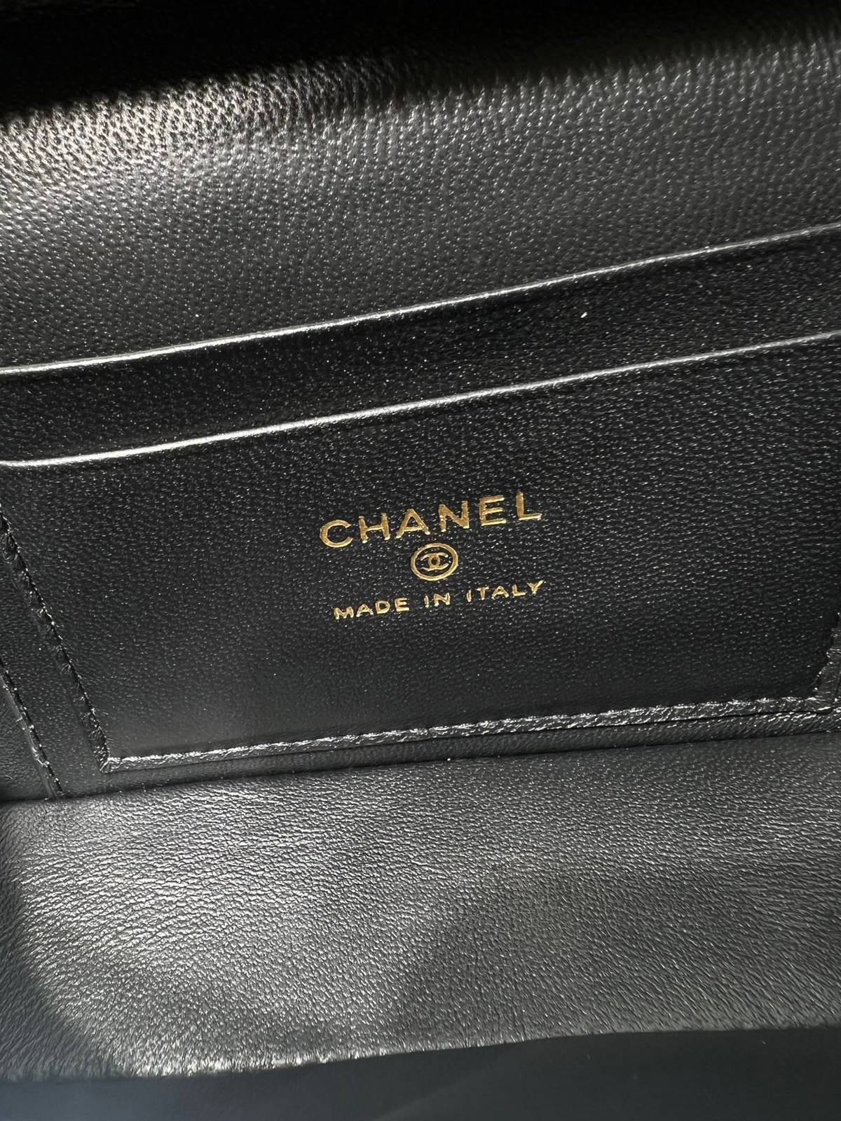 シャネル AP5195Y キャビアスキン バニティバッグ チェーンショルダー ゴールド金具 ブラック レディース - 画像 11