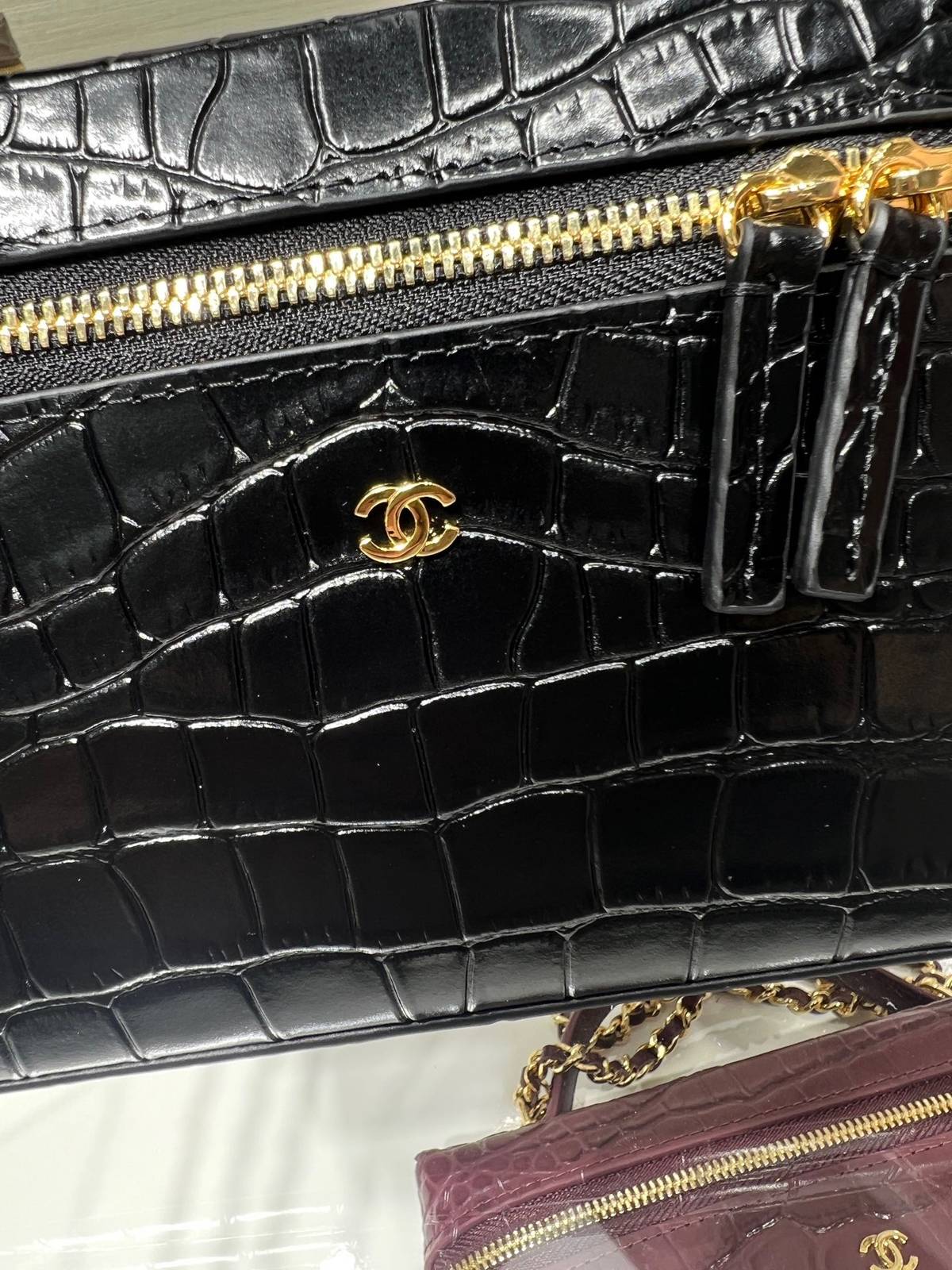 シャネル AP5195Y キャビアスキン バニティバッグ チェーンショルダー ゴールド金具 ブラック レディース - 画像 15