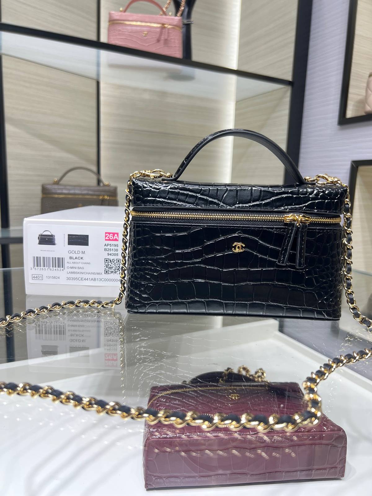 シャネル AP5195Y キャビアスキン バニティバッグ チェーンショルダー ゴールド金具 ブラック レディース - 画像 19