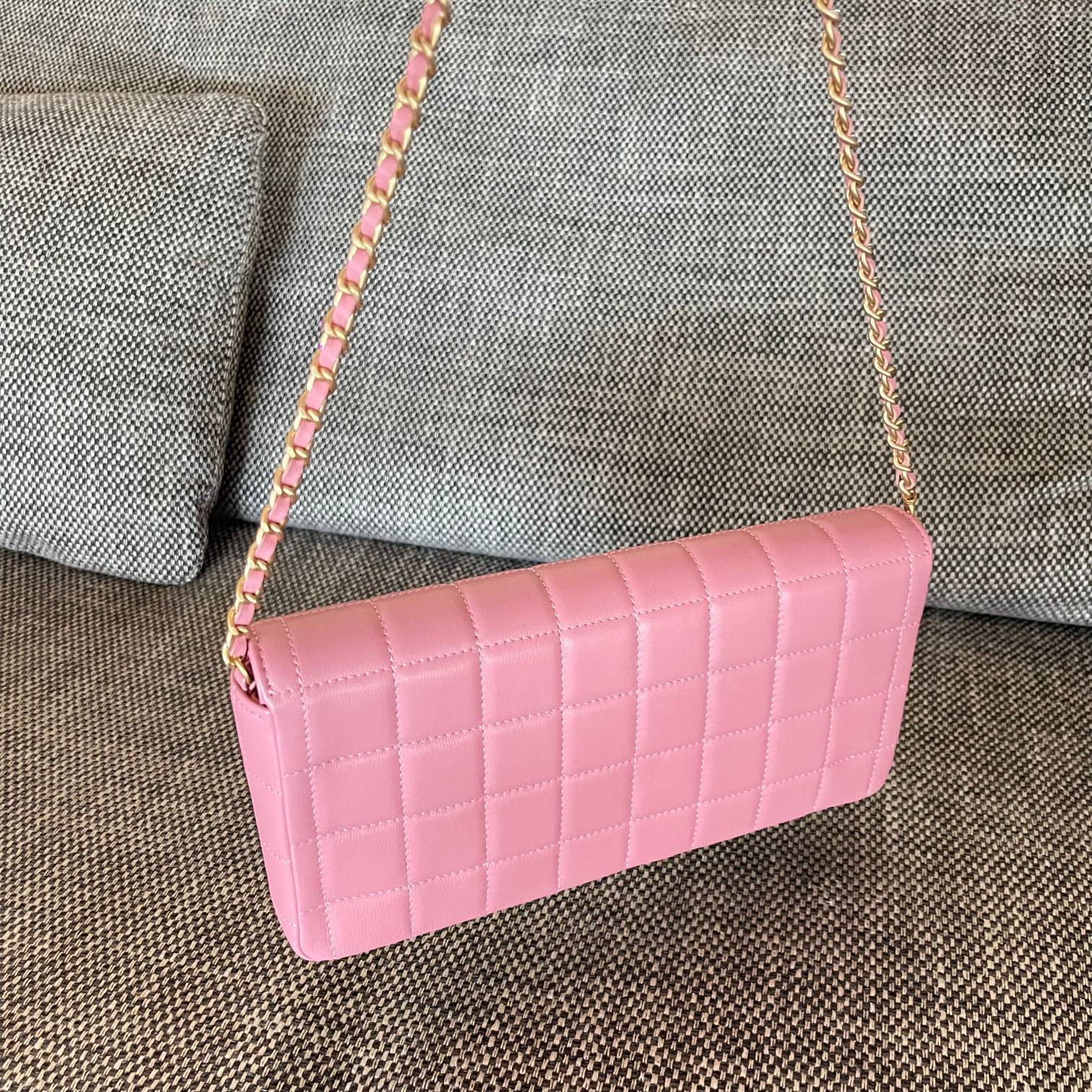 シャネル CHANEL マトラッセ チェーンショルダーバッグ ブラック ベージュ ピンク レディース - 画像 6