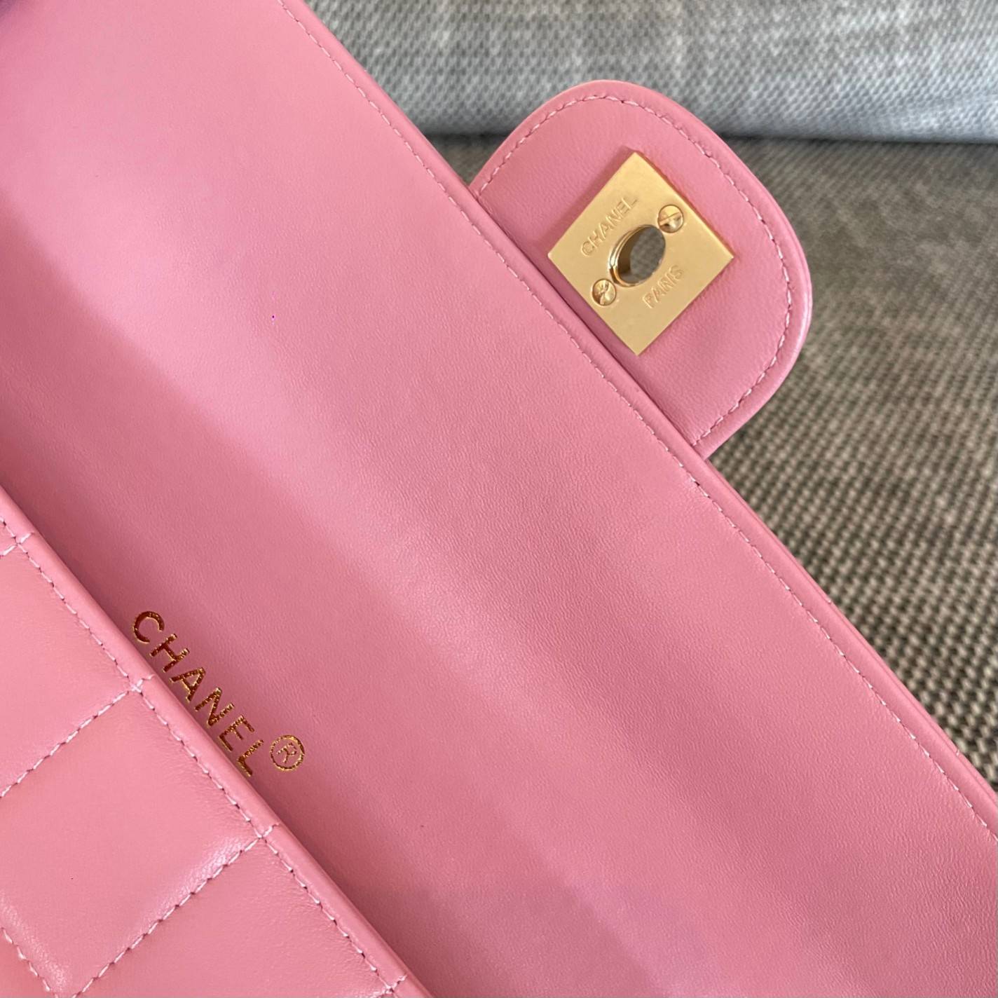 シャネル CHANEL マトラッセ チェーンショルダーバッグ ブラック ベージュ ピンク レディース - 画像 7