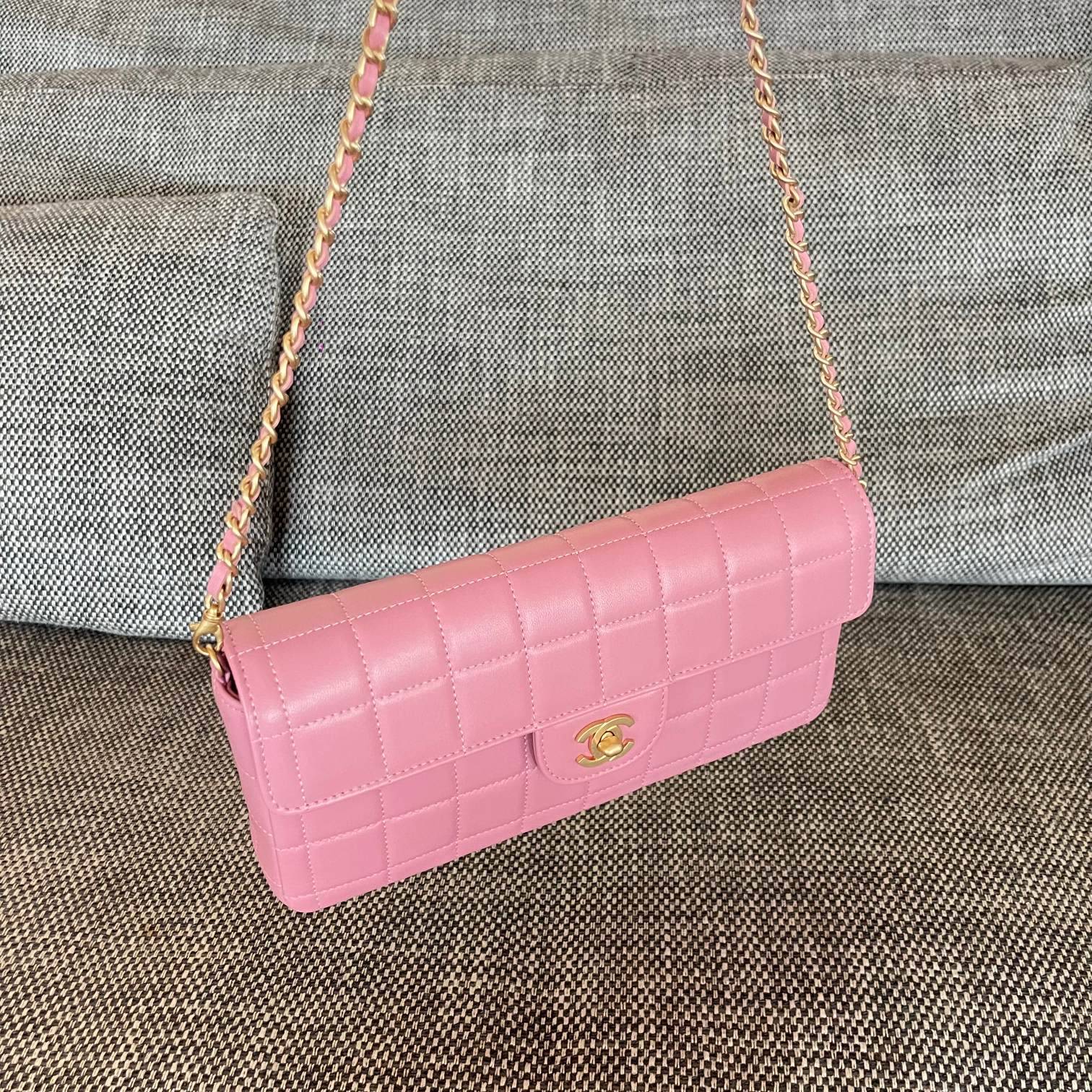 シャネル CHANEL マトラッセ チェーンショルダーバッグ ブラック ベージュ ピンク レディース - 画像 10