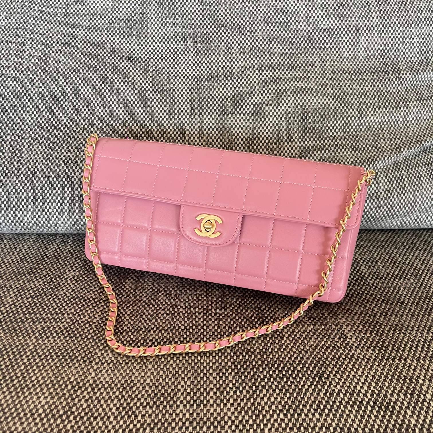シャネル CHANEL マトラッセ チェーンショルダーバッグ ブラック ベージュ ピンク レディース - 画像 11