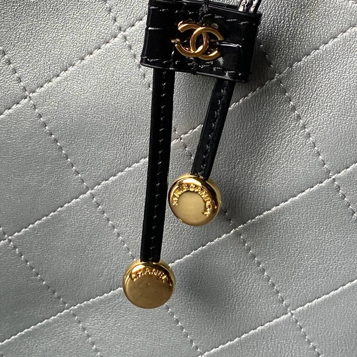 シャネル CHANEL マトラッセ ラムスキン チェーンショルダーバッグ ゴールド金具 レザー編み込みチェーン ブラック - 画像 17