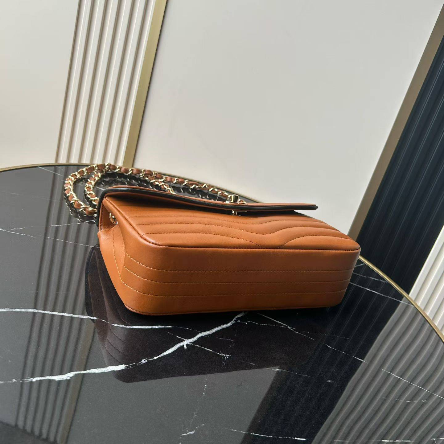 シャネル CHANEL マトラッセ チェーンショルダーバッグ キャビアスキン ブラック ゴールド金具 レディース - 画像 6