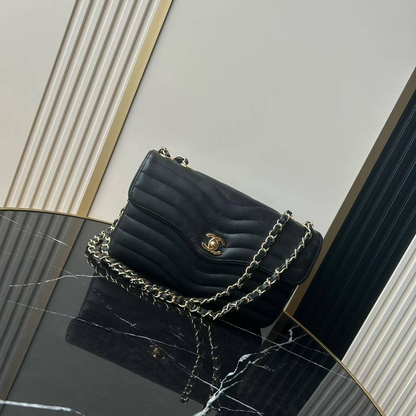 シャネル CHANEL マトラッセ チェーンショルダーバッグ キャビアスキン ブラック ゴールド金具 レディース - 画像 19