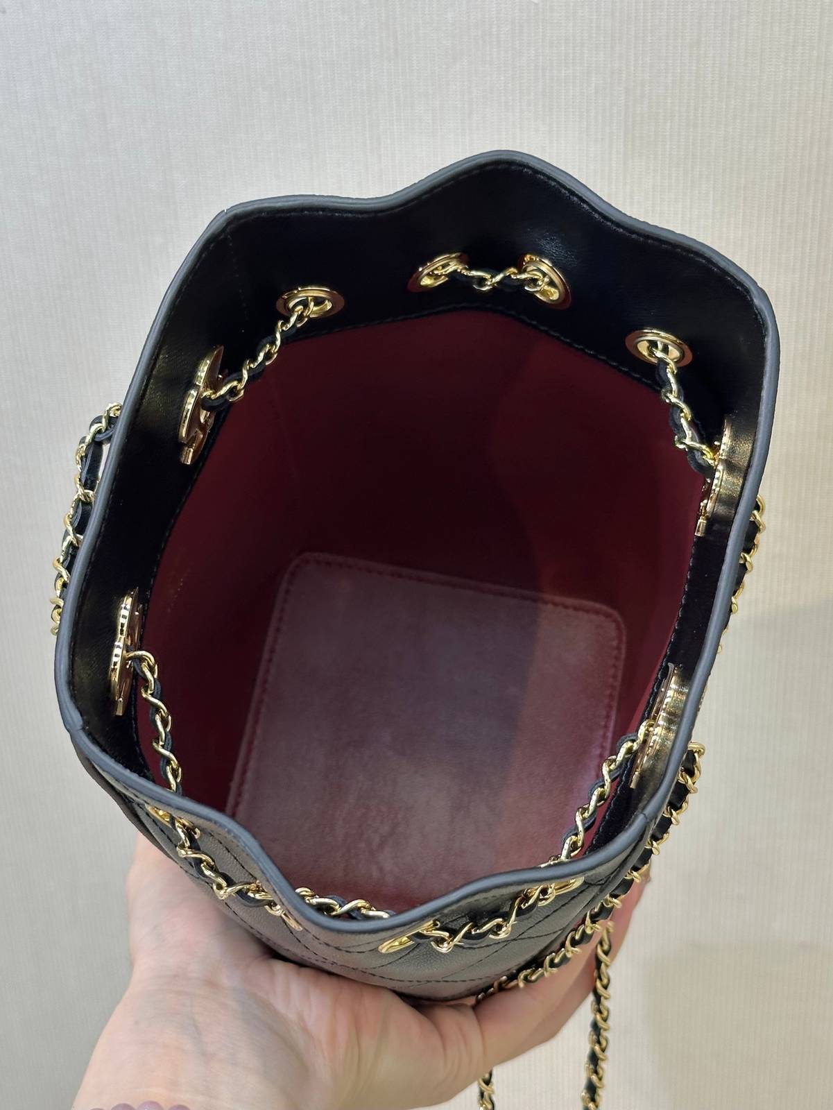シャネル 5359 マトラッセ ミニバケットバッグ キャビアスキン ゴールド金具 チェーンショルダー ブラック レディー - 画像 18