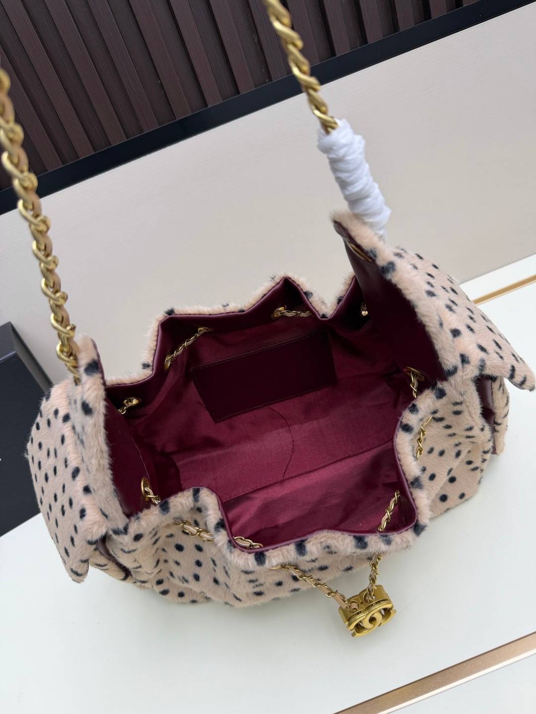 シャネル CHANEL マトラッセ ラムスキン チェーンショルダーバッグ ゴールド金具 ショルダーバッグ レディース ベ - 画像 3