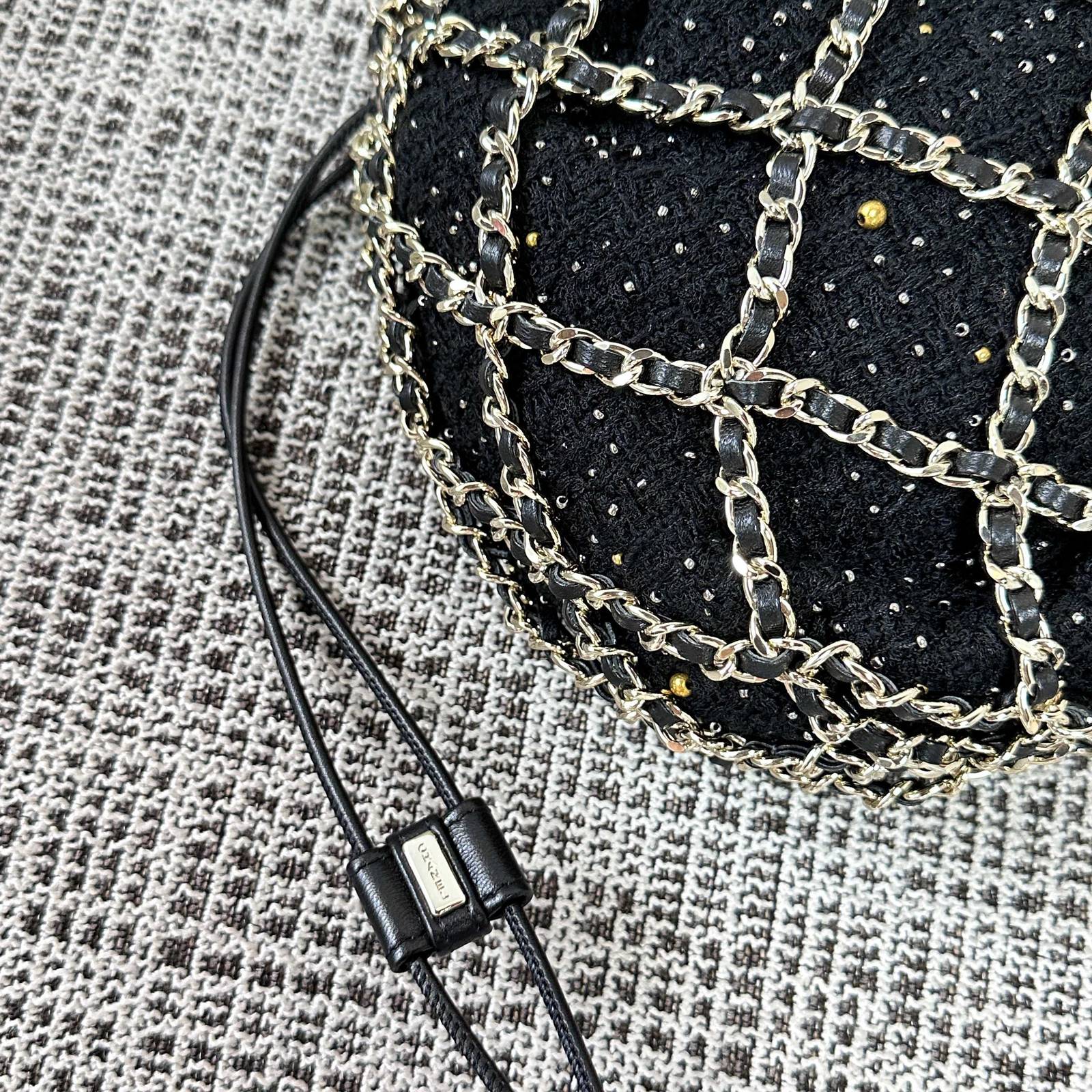 シャネル CHANEL マトラッセ キャビアスキン チェーンショルダーバッグ ブラック ゴールド金具 レディース - 画像 10