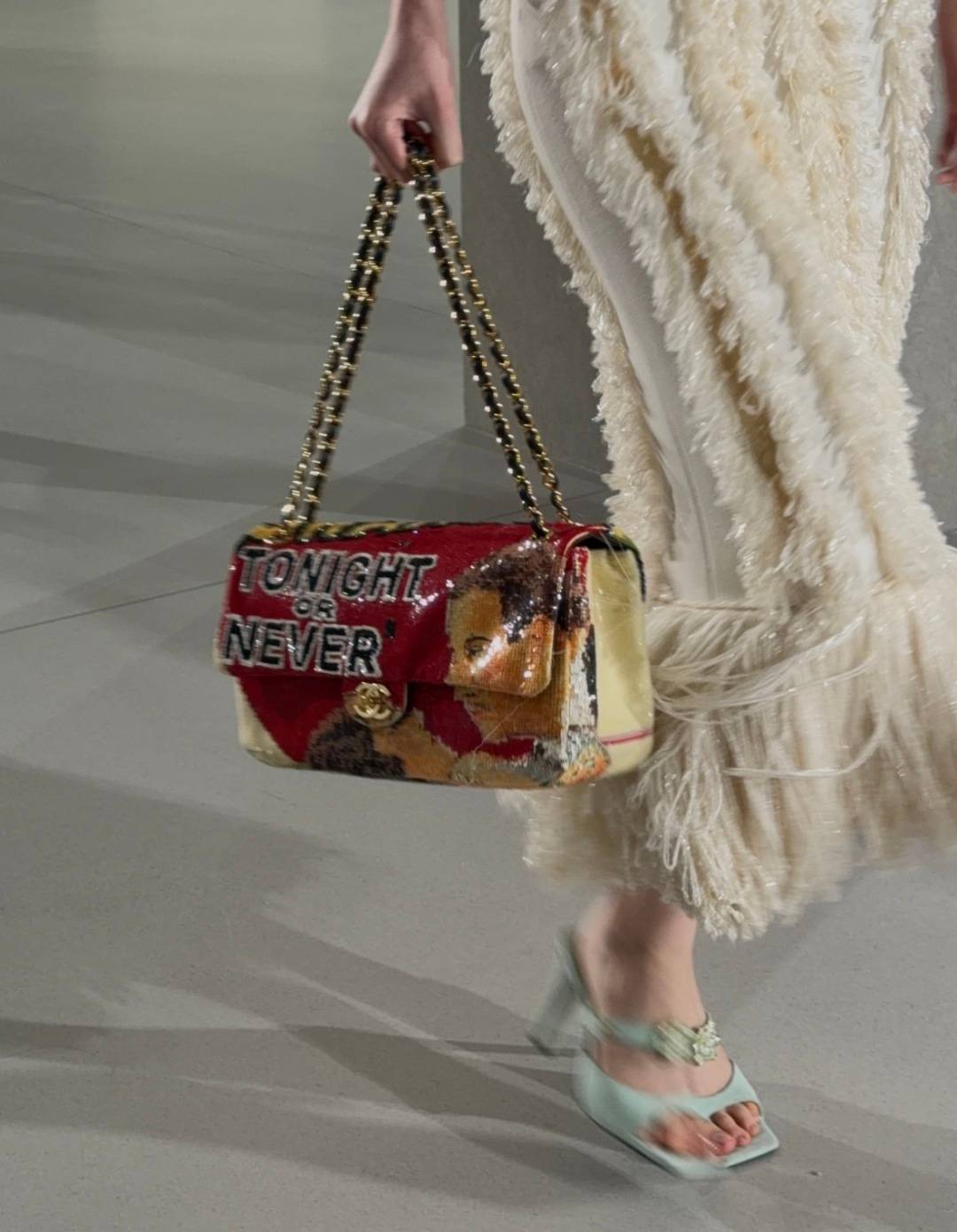 シャネル CHANEL AS6231 レッド マトラッセ チェーンショルダーバッグ ゴールド金具 ストラップ フラップバ - 画像 2