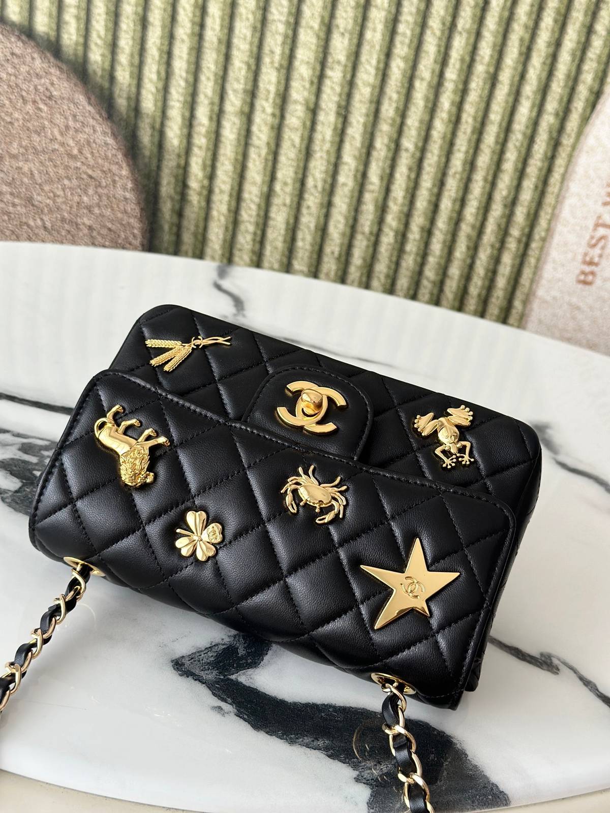 シャネル CHANEL マトラッセ ラムスキン チェーンショルダーバッグ ブラック ゴールド金具 2WAY - 画像 7