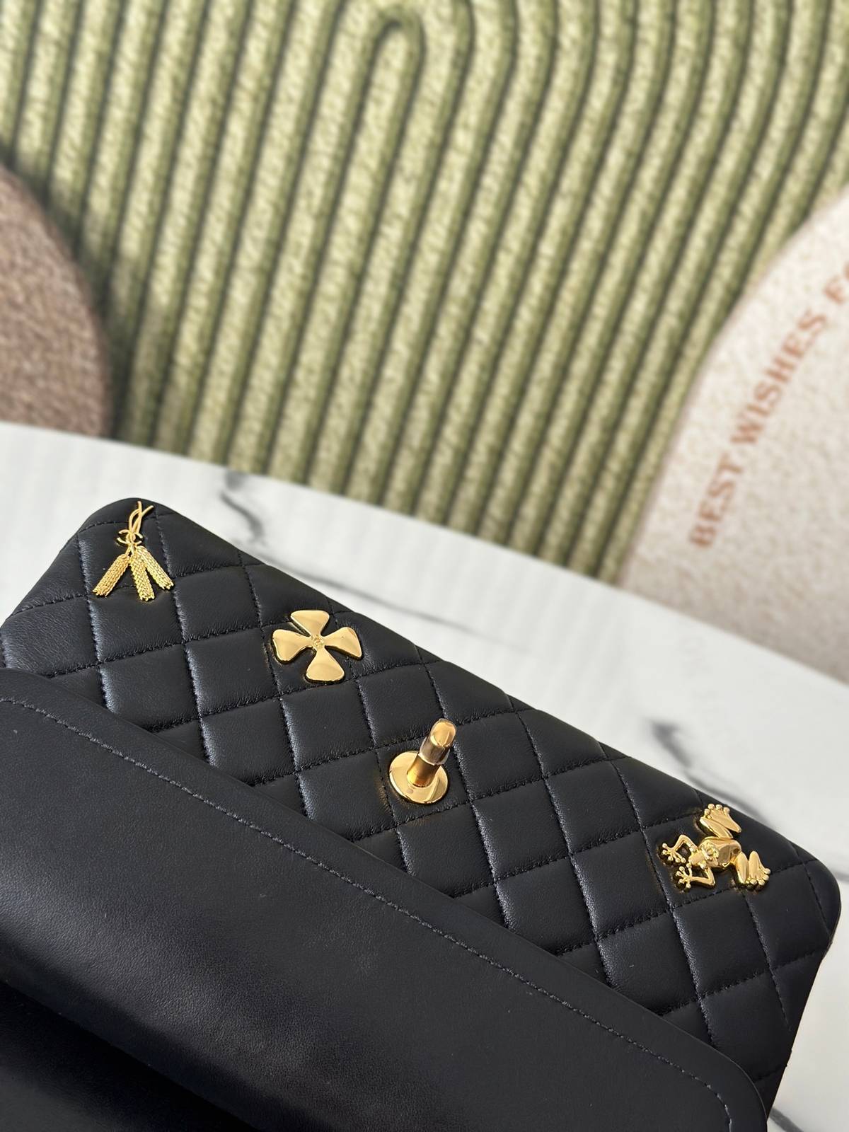 シャネル CHANEL マトラッセ ラムスキン チェーンショルダーバッグ ゴールド金具 ブラック マルチカラー - 画像 4
