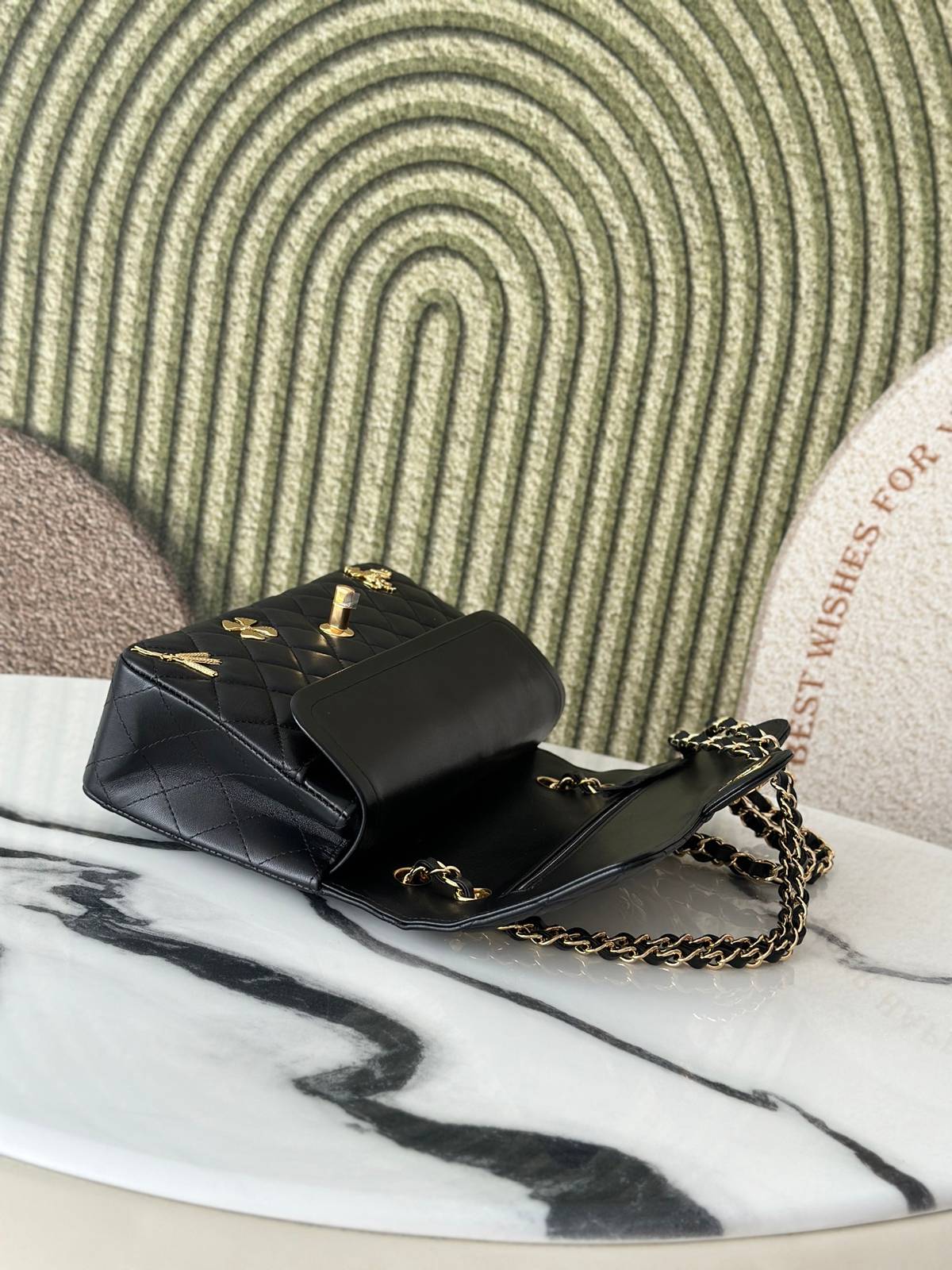 シャネル CHANEL マトラッセ ラムスキン チェーンショルダーバッグ ゴールド金具 ブラック マルチカラー - 画像 5
