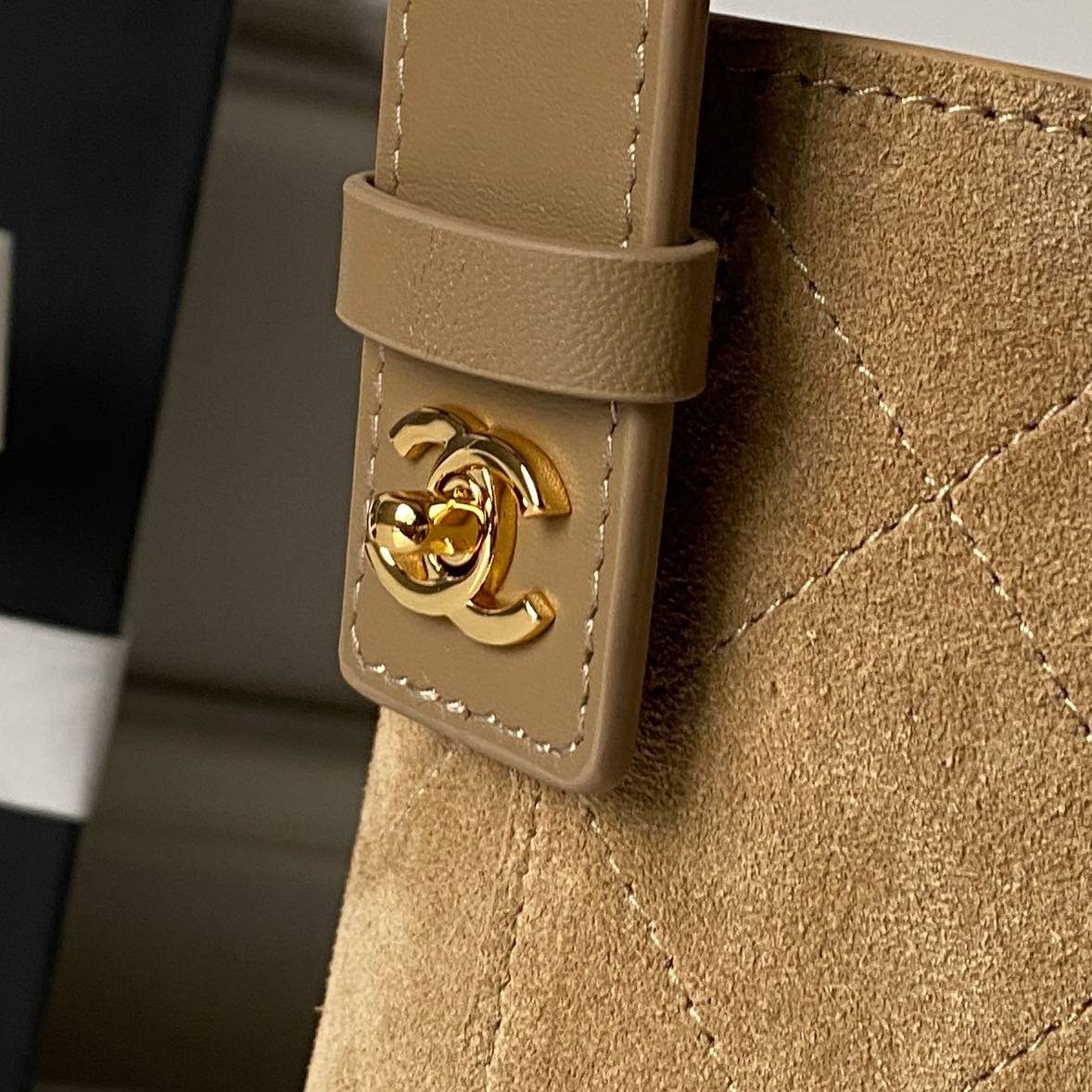 シャネル CHANEL マトラッセ ラムスキン チェーンショルダーバッグ ブラック ゴールド金具 レディース - 画像 7
