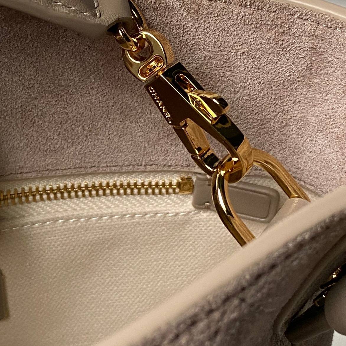 シャネル CHANEL マトラッセ ラムスキン チェーンショルダーバッグ ブラック ゴールド金具 レディース - 画像 11