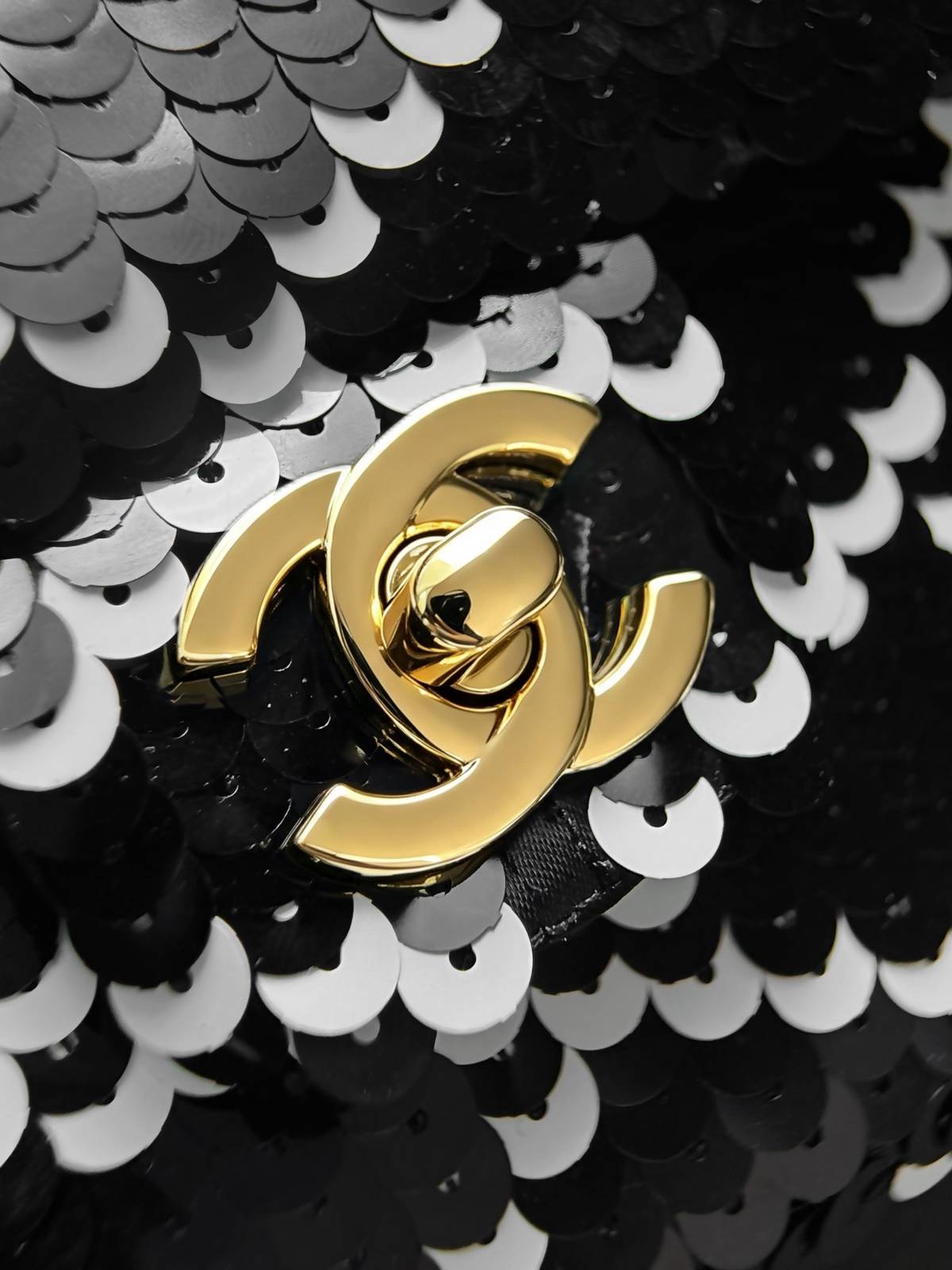 シャネル CHANEL マトラッセ デカマトラッセ フラップバッグ ブラック ホワイト ブラック金具 2WAY レディー - 画像 17