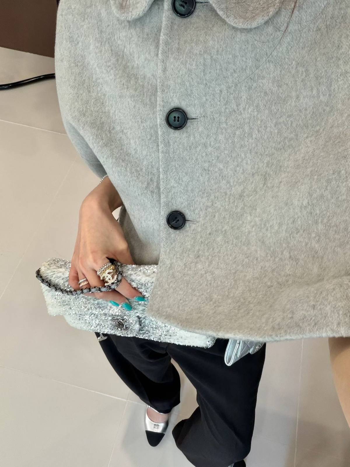 シャネル CHANEL 2424 キャビアスキン チェーンウォレット ブラック ブラック金具 ターンロック ミラー付き - 画像 17