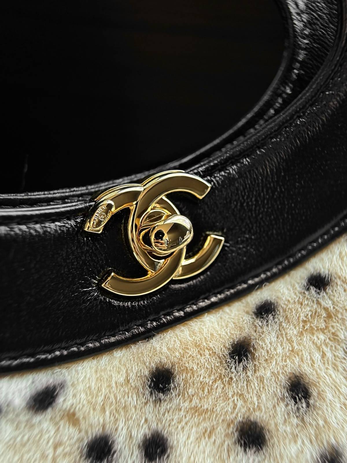 シャネル CHANEL マトラッセ ラムスキン フラップバッグ ゴールド金具 レザー編み込みチェーン ショルダーバッグ - 画像 6