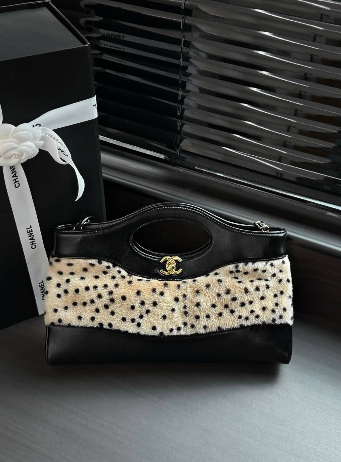 シャネル CHANEL マトラッセ ラムスキン フラップバッグ ゴールド金具 レザー編み込みチェーン ショルダーバッグ - 画像 10