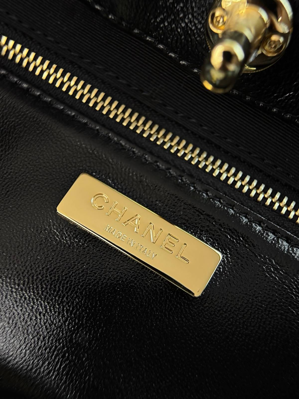 シャネル CHANEL マトラッセ ラムスキン フラップバッグ ゴールド金具 レザー編み込みチェーン ショルダーバッグ - 画像 11