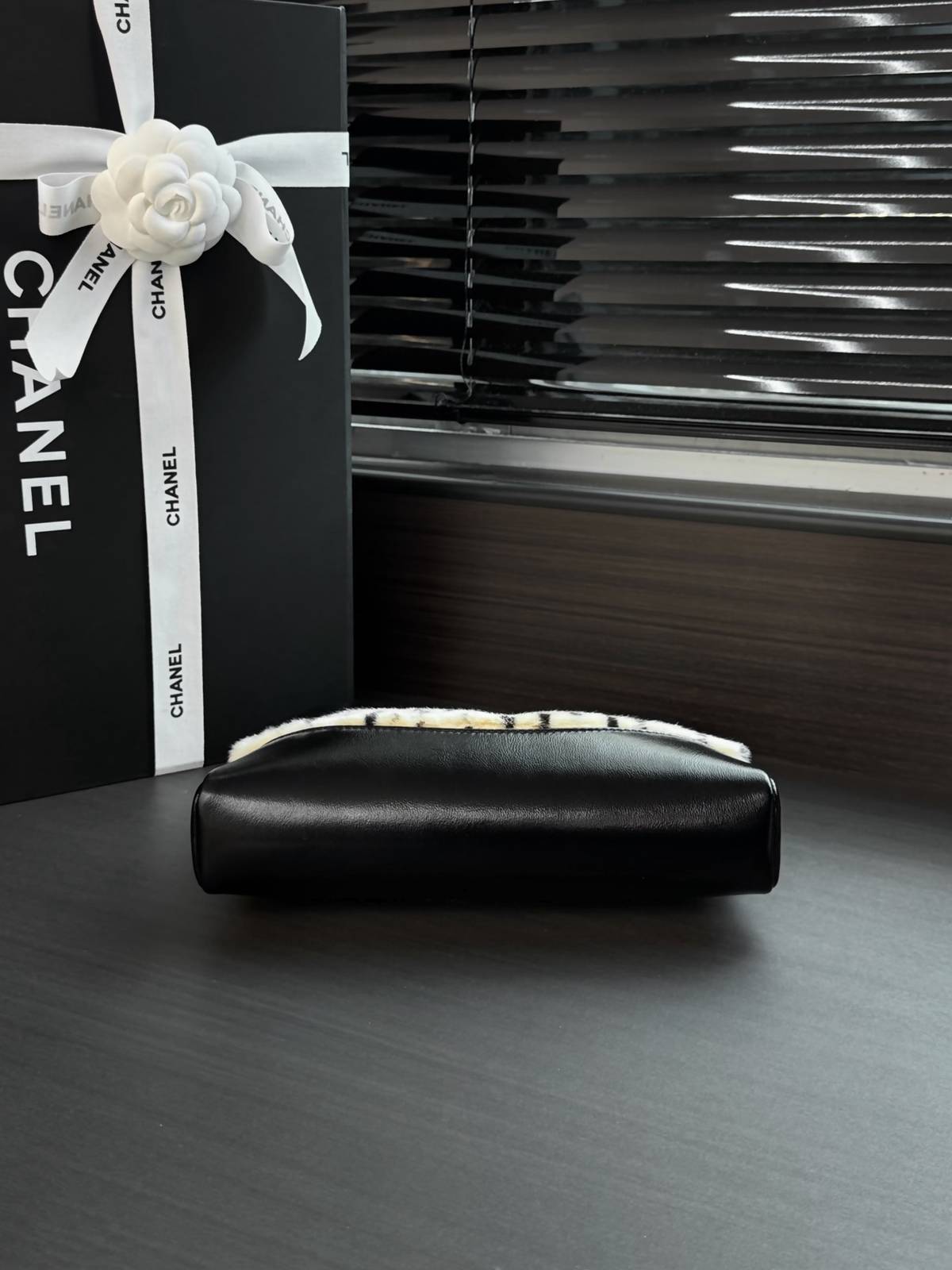 シャネル CHANEL マトラッセ ラムスキン フラップバッグ ゴールド金具 レザー編み込みチェーン ショルダーバッグ - 画像 16