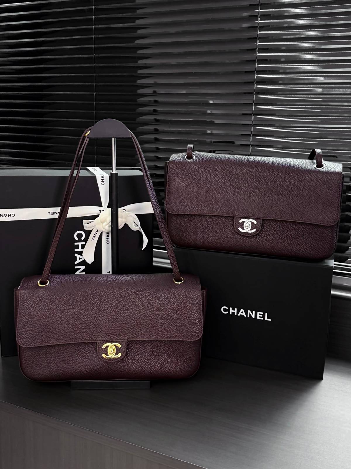 シャネル CHANEL マトラッセ キャビアスキン チェーンショルダーバッグ レディース ブラック ゴールド金具