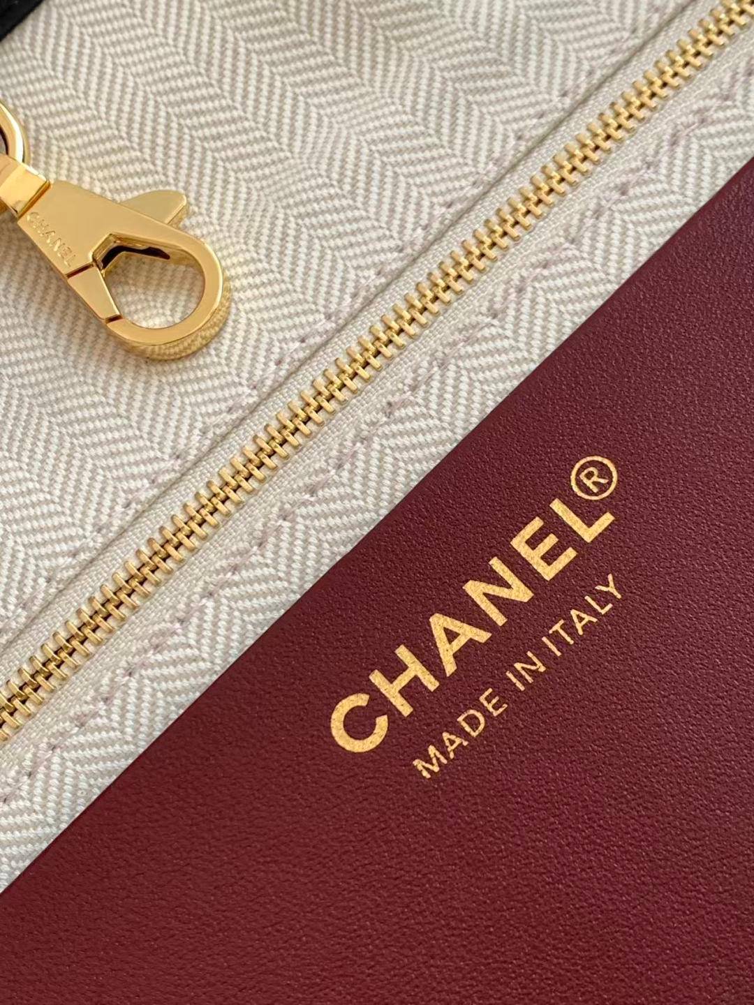 シャネル CHANEL マトラッセ チェーンショルダーバッグ キャビアスキン ゴールド金具 レディース ブラック レッド - 画像 3