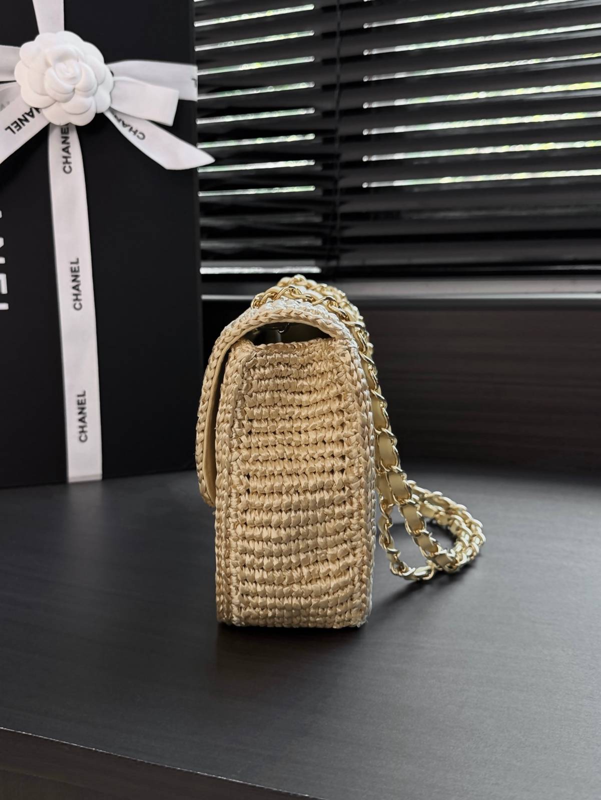 シャネル CHANEL マトラッセ フラップバッグ ラフィア素材 ゴールド金具 ショルダーバッグ レディース レッド ブ - 画像 17