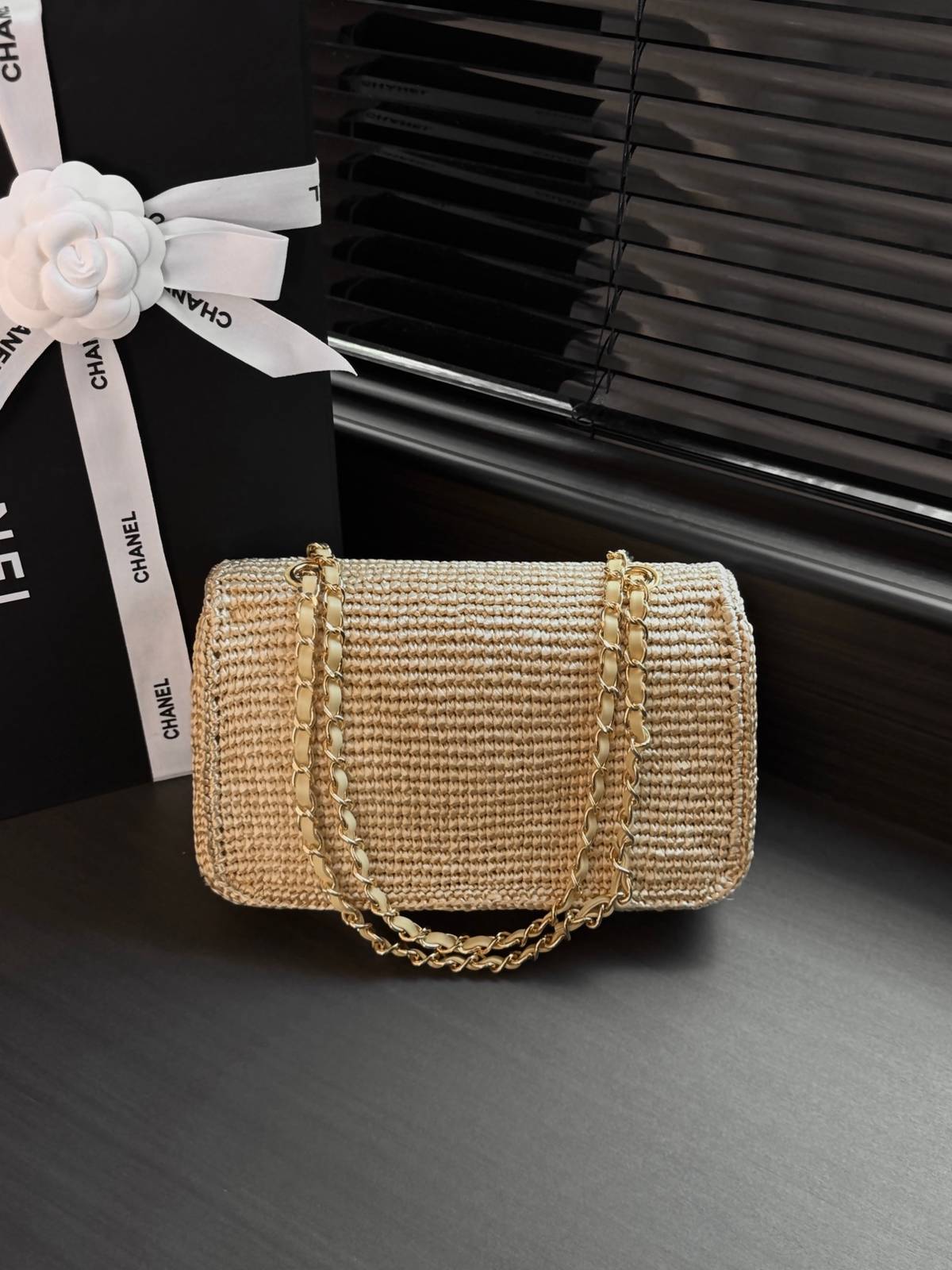 シャネル CHANEL マトラッセ フラップバッグ ラフィア素材 ゴールド金具 ショルダーバッグ レディース レッド ブ - 画像 18