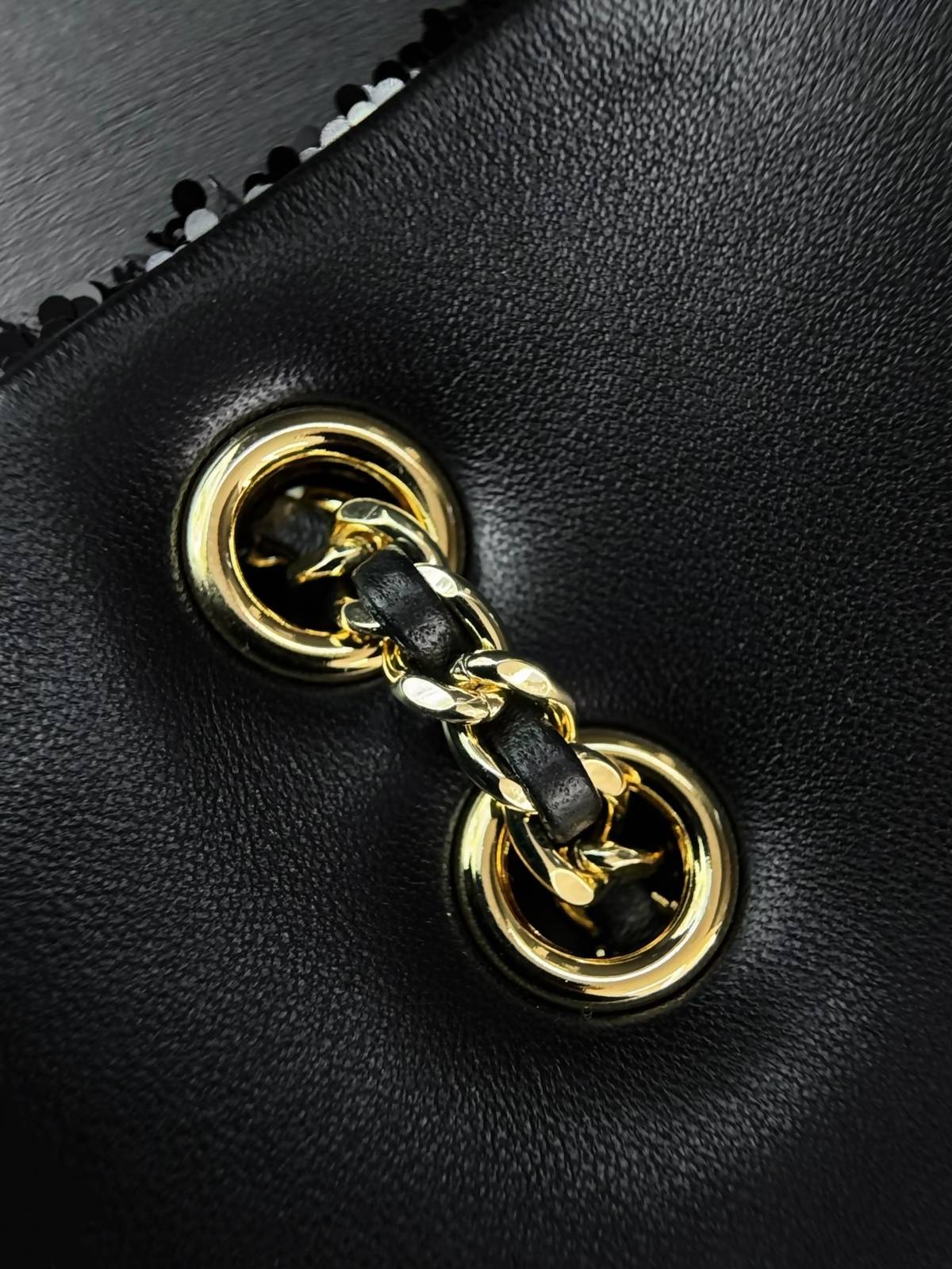 シャネル CHANEL マトラッセ デカマトラッセ チェーンショルダーバッグ ブラック ゴールド金具 レザー編み込みチェ - 画像 12
