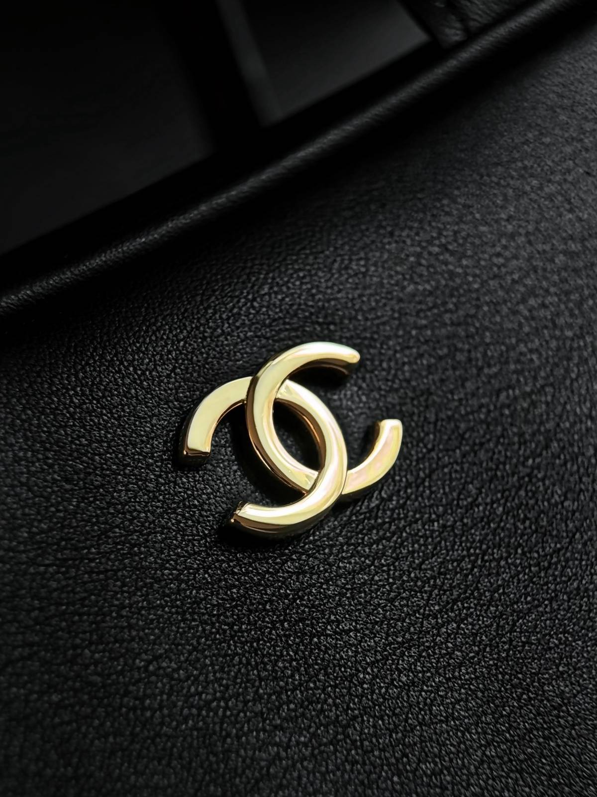 シャネル CHANEL マトラッセ ブラック ラムスキン チェーンショルダーバッグ ゴールド金具 レディース - 画像 6