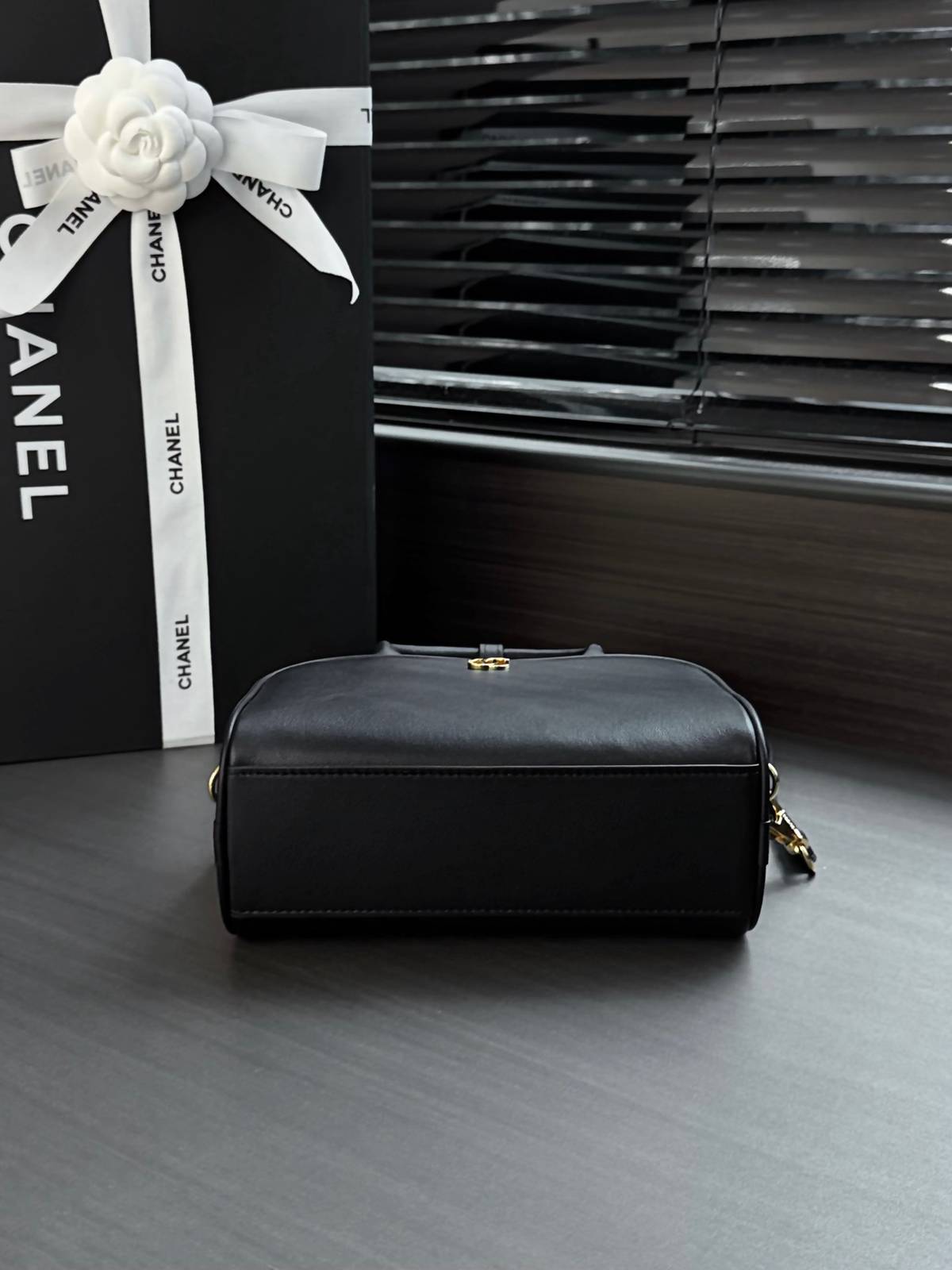 シャネル CHANEL マトラッセ ブラック ラムスキン チェーンショルダーバッグ ゴールド金具 レディース - 画像 8